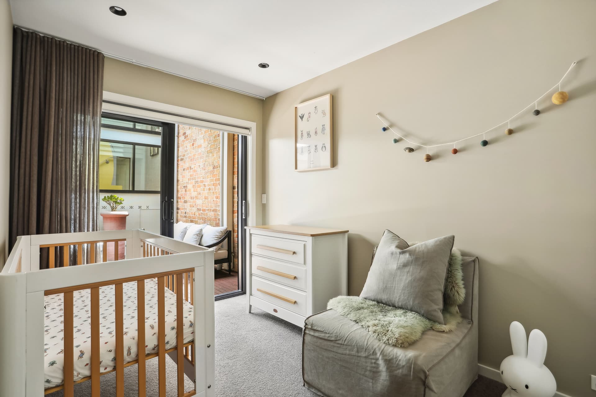 692 Bourke Street, Redfern NSW