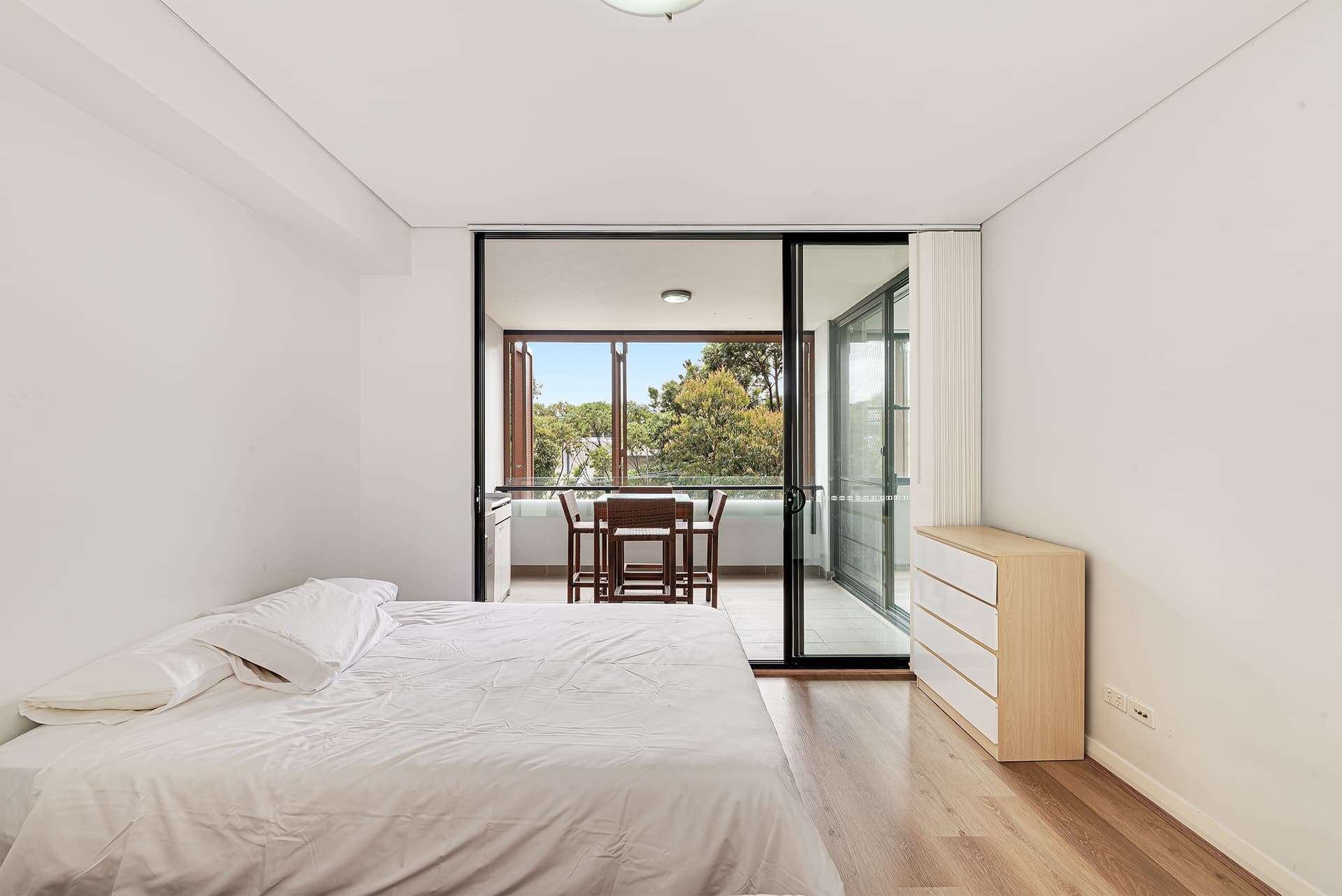 302/101 Dalmeny Avenue, Rosebery NSW