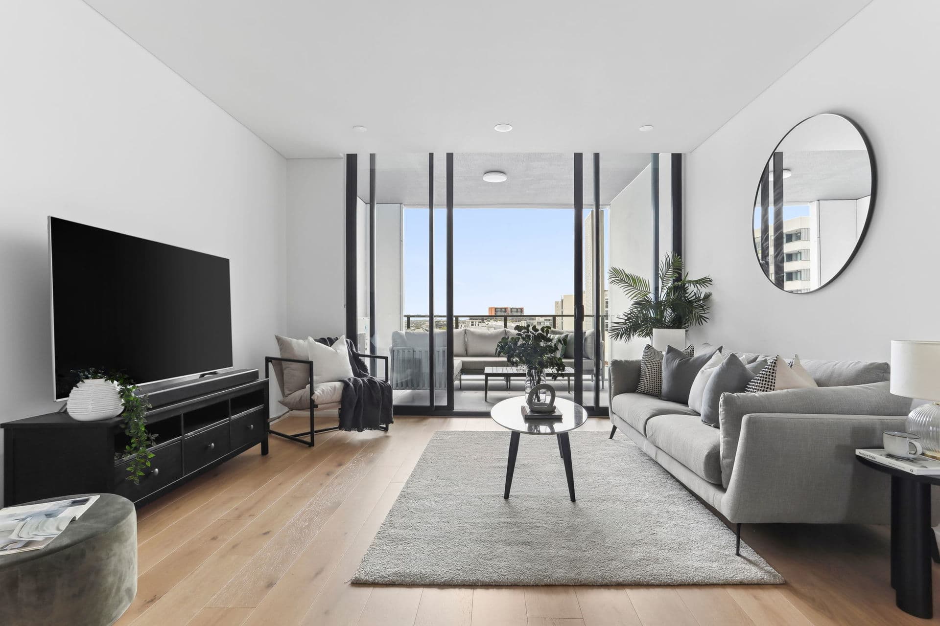 731/20 George Julius Avenue, Zetland NSW