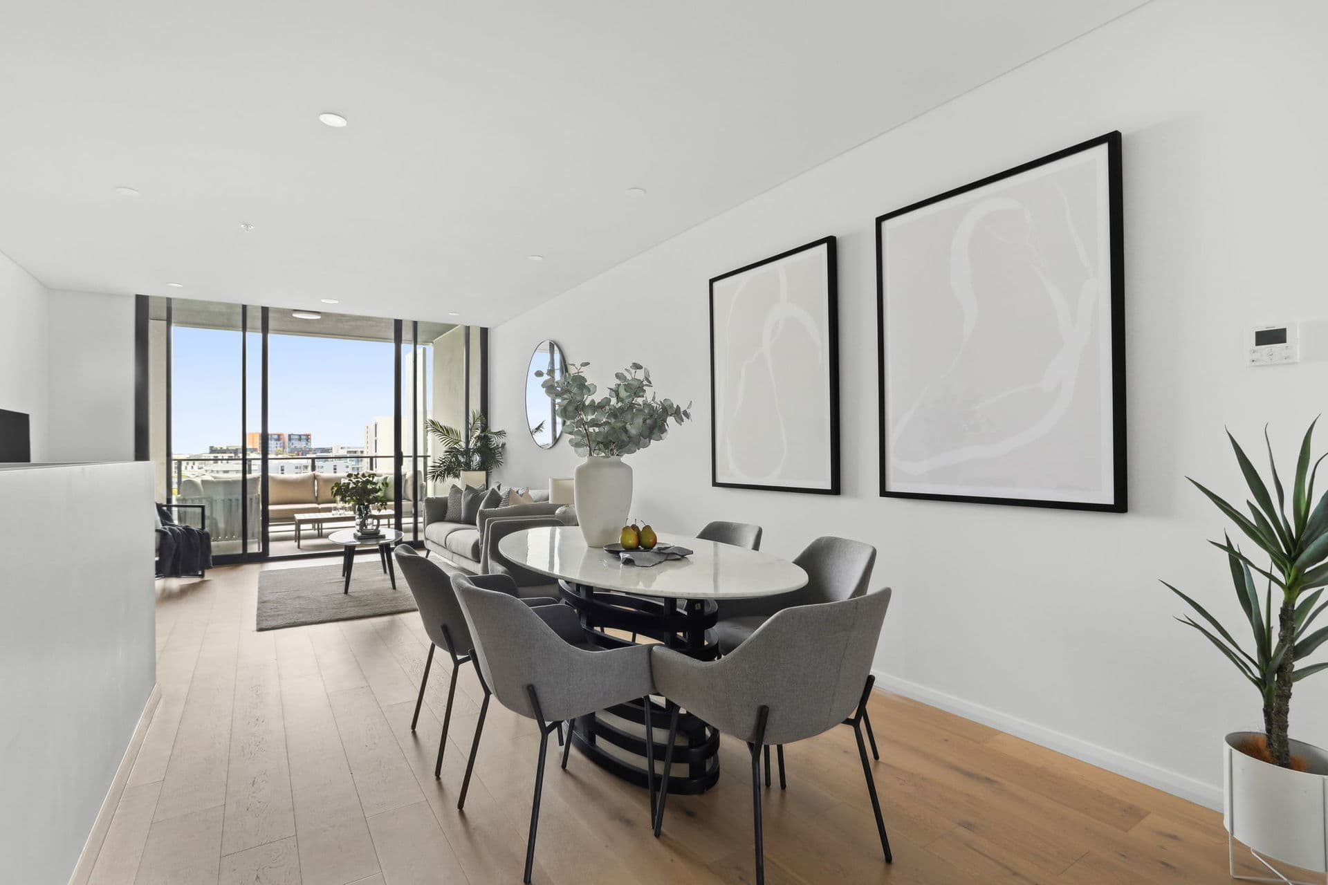 731/20 George Julius Avenue, Zetland NSW