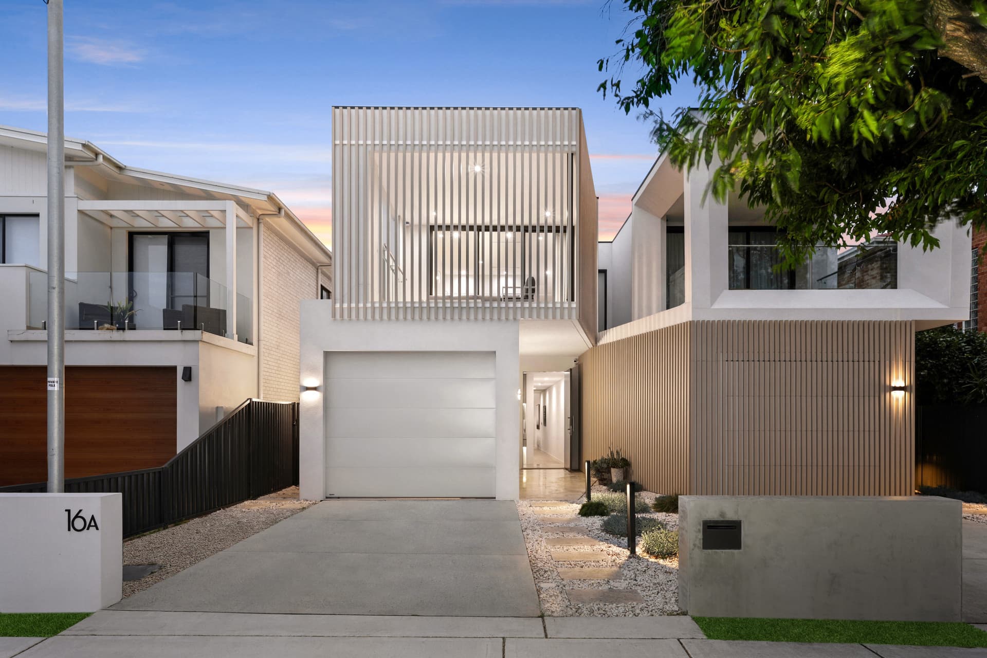 16A George Street, Eastlakes NSW