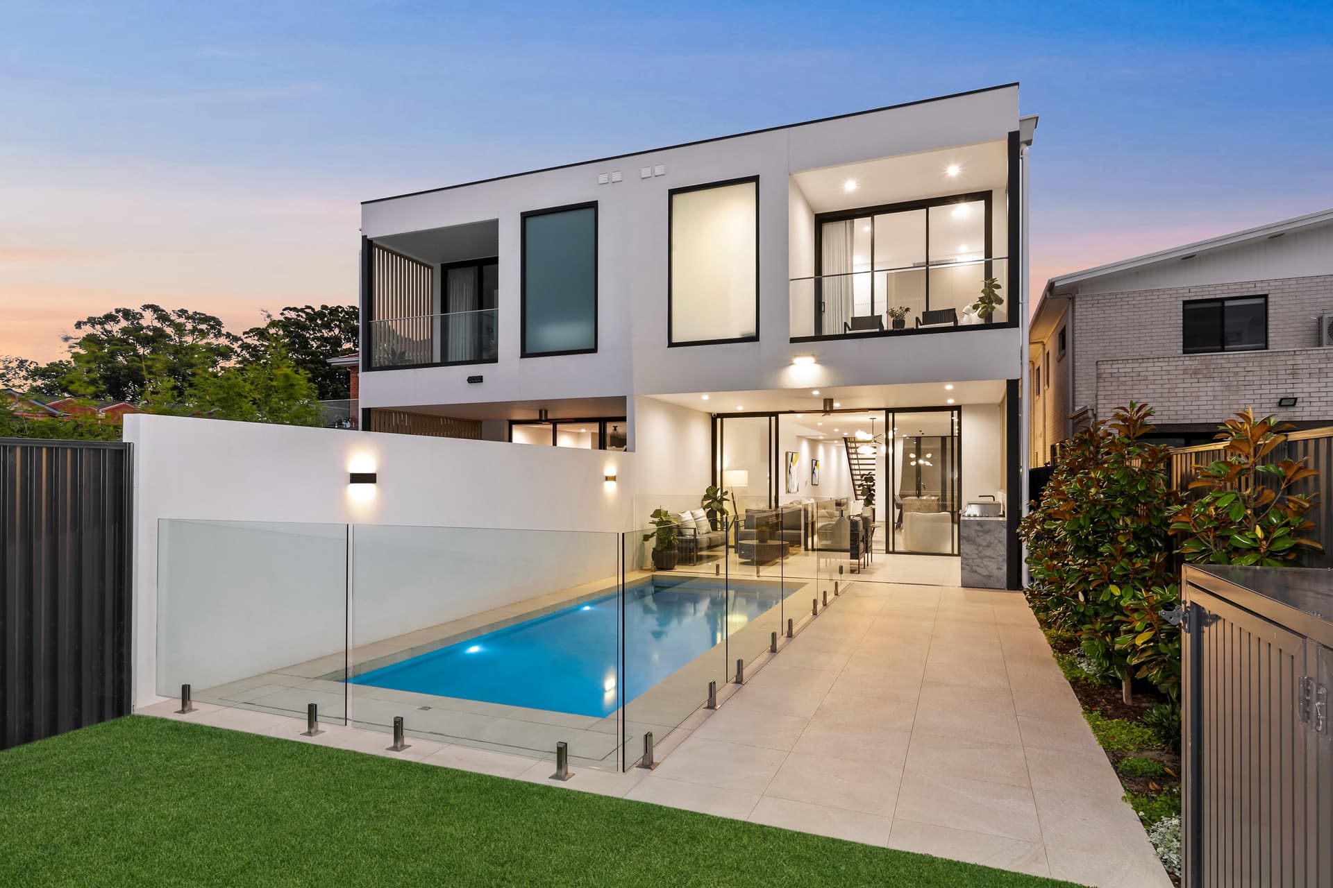 16A George Street, Eastlakes NSW