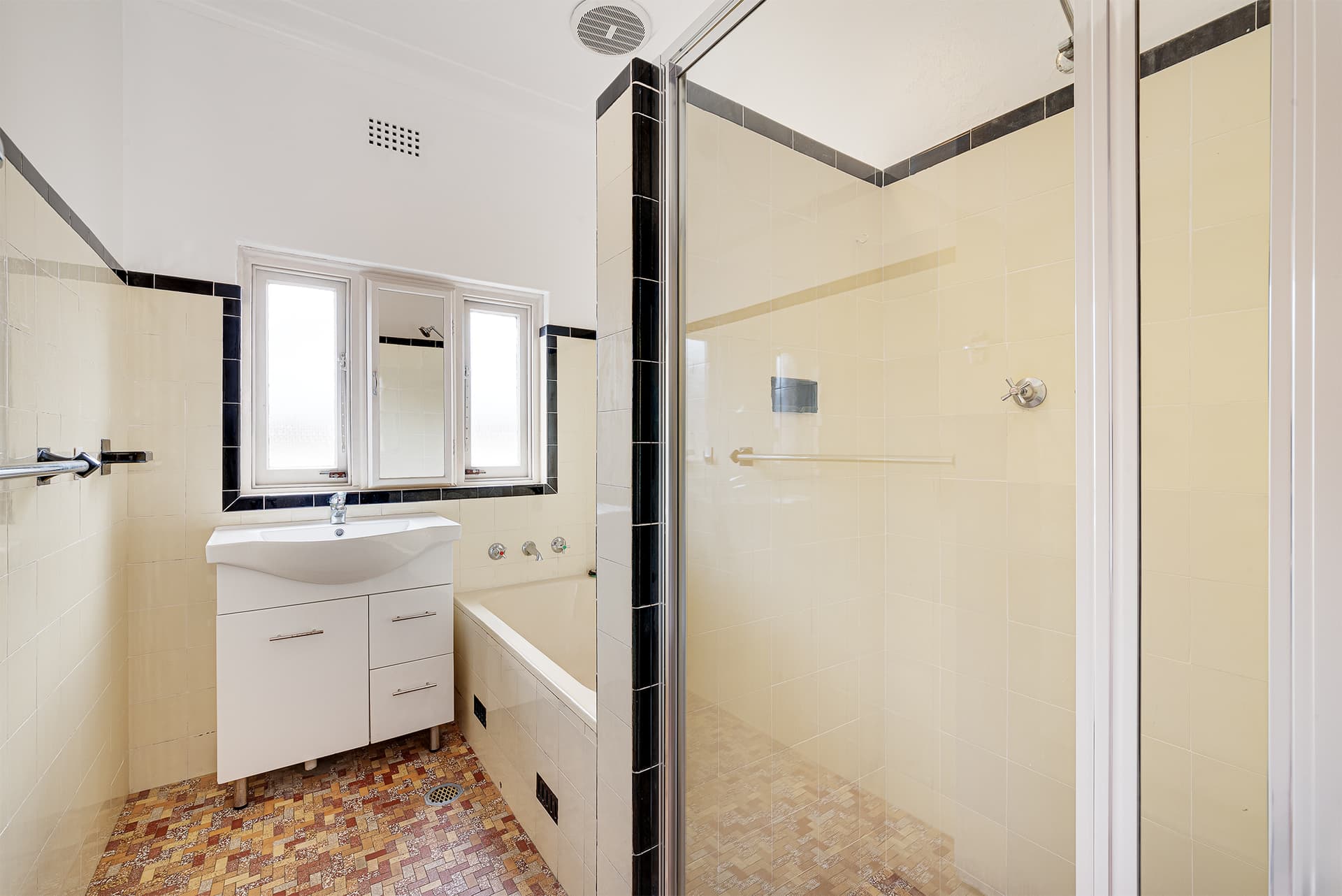 8 Bramston Avenue, Earlwood NSW