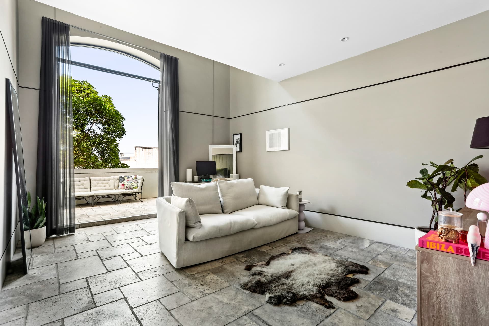 102/18 Danks Street, Waterloo NSW