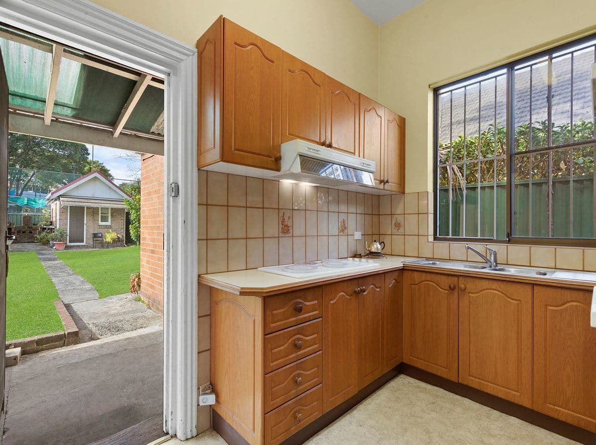 37 Samuel Terry Avenue, Kensington NSW