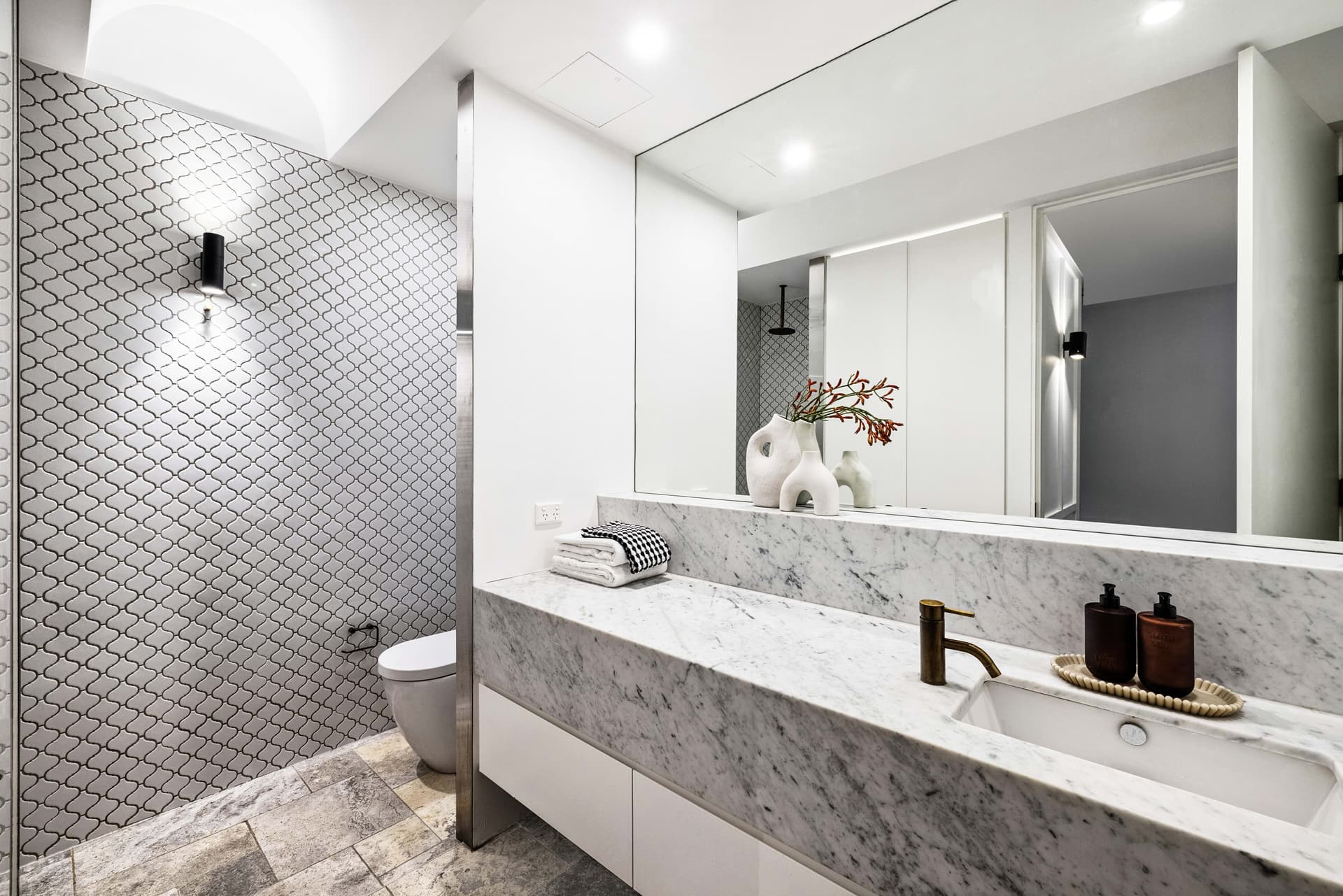 131/18 Danks Street, Waterloo NSW