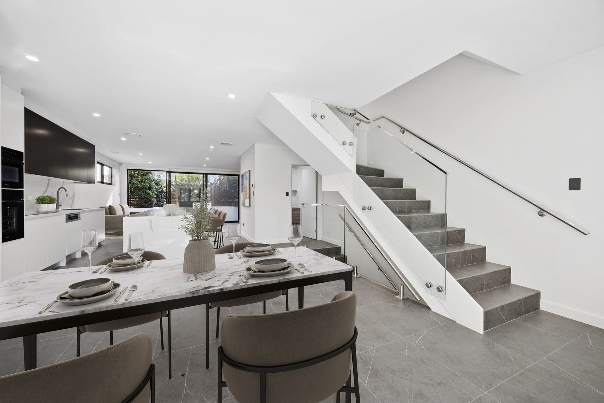 5B Myrtle Street, Botany NSW