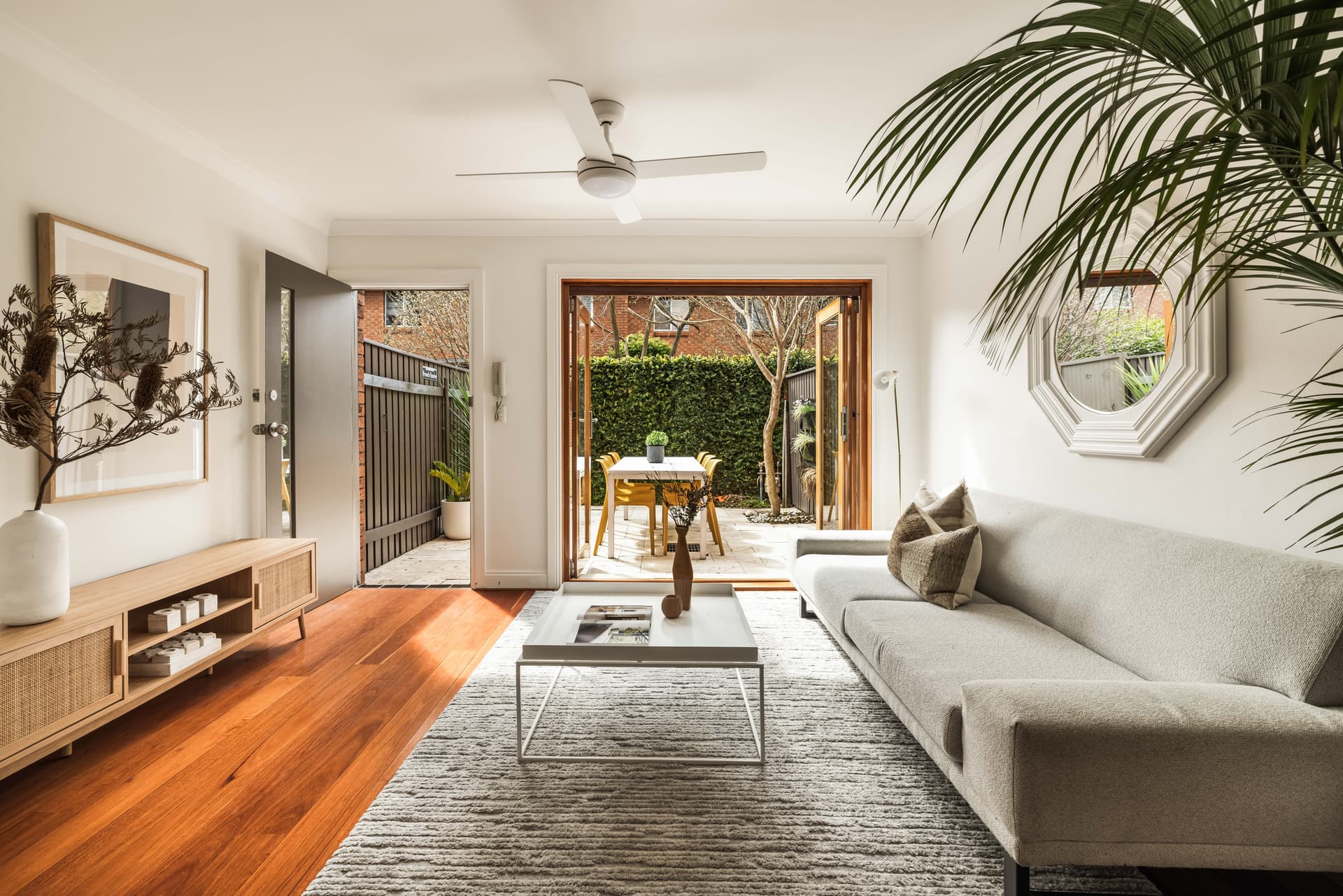 13/9 Boronia Street, Redfern NSW