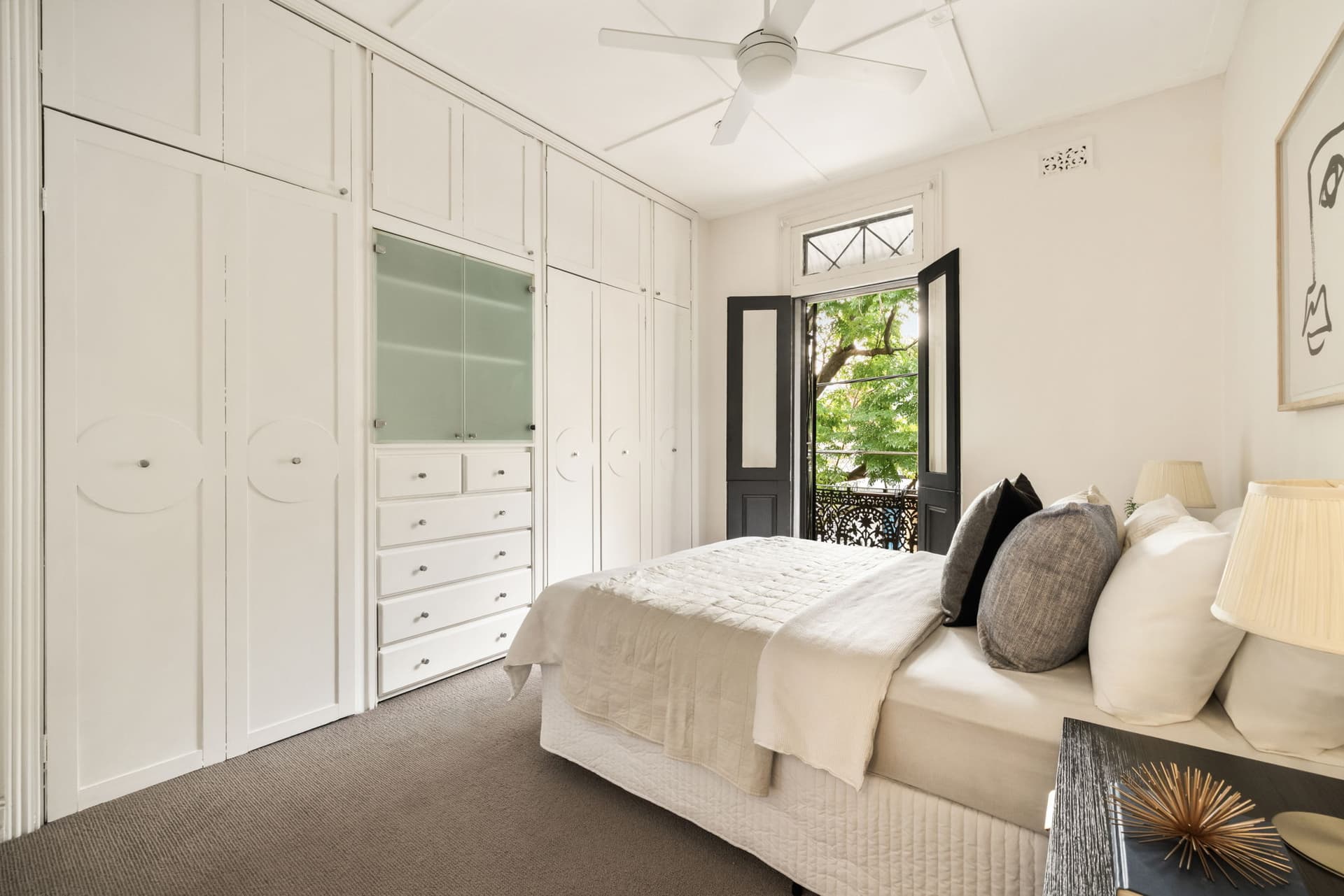 77 Boronia Street, Redfern NSW