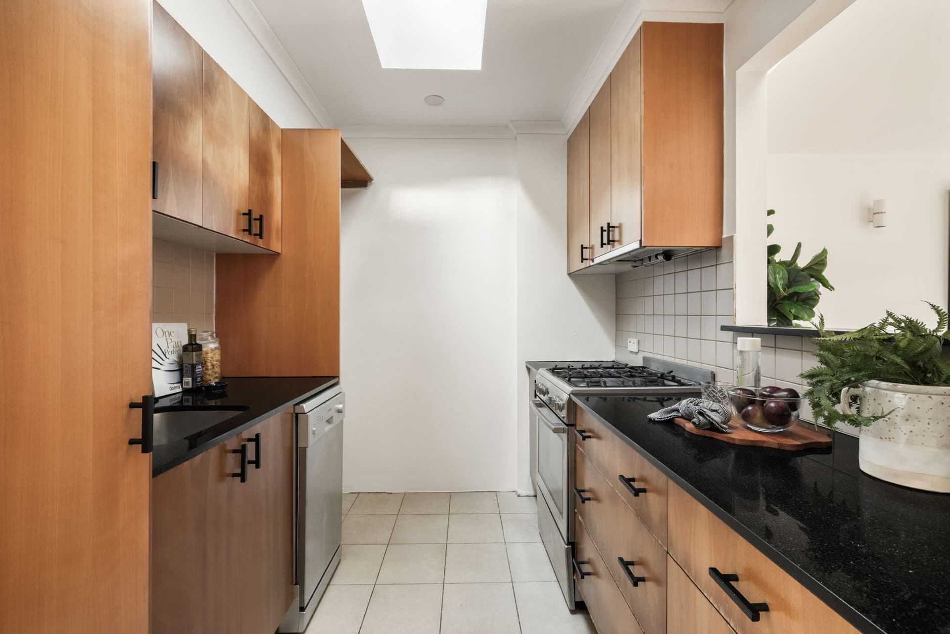 77 Boronia Street, Redfern NSW