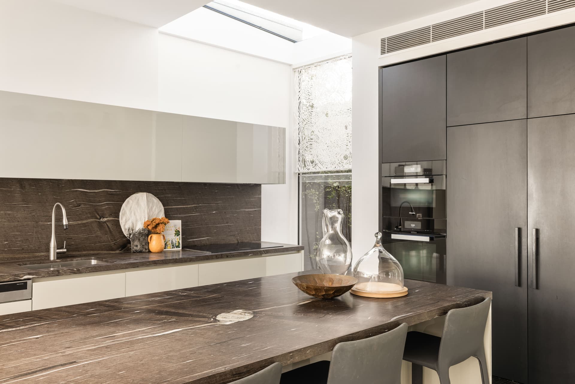 18 Telopea Street, Redfern NSW