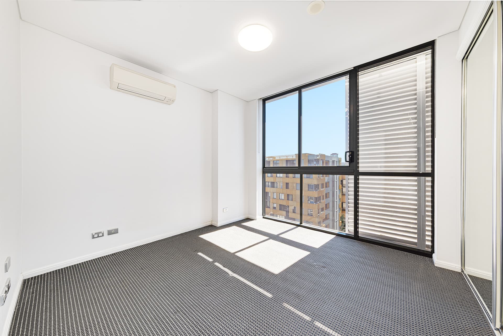 827/20 Gadigal Avenue, Zetland NSW