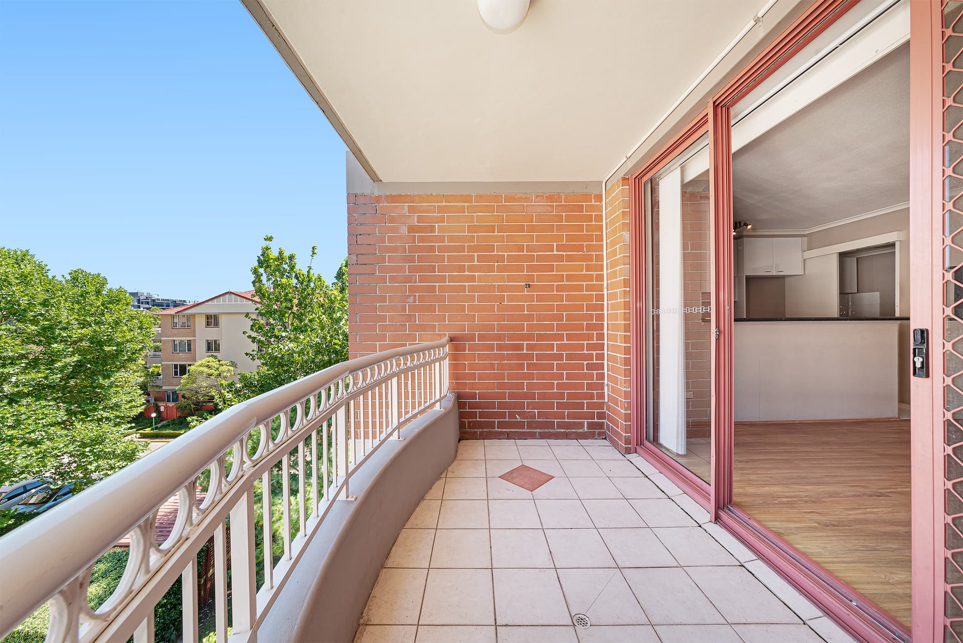 465/83 Dalmeny Avenue, Rosebery NSW