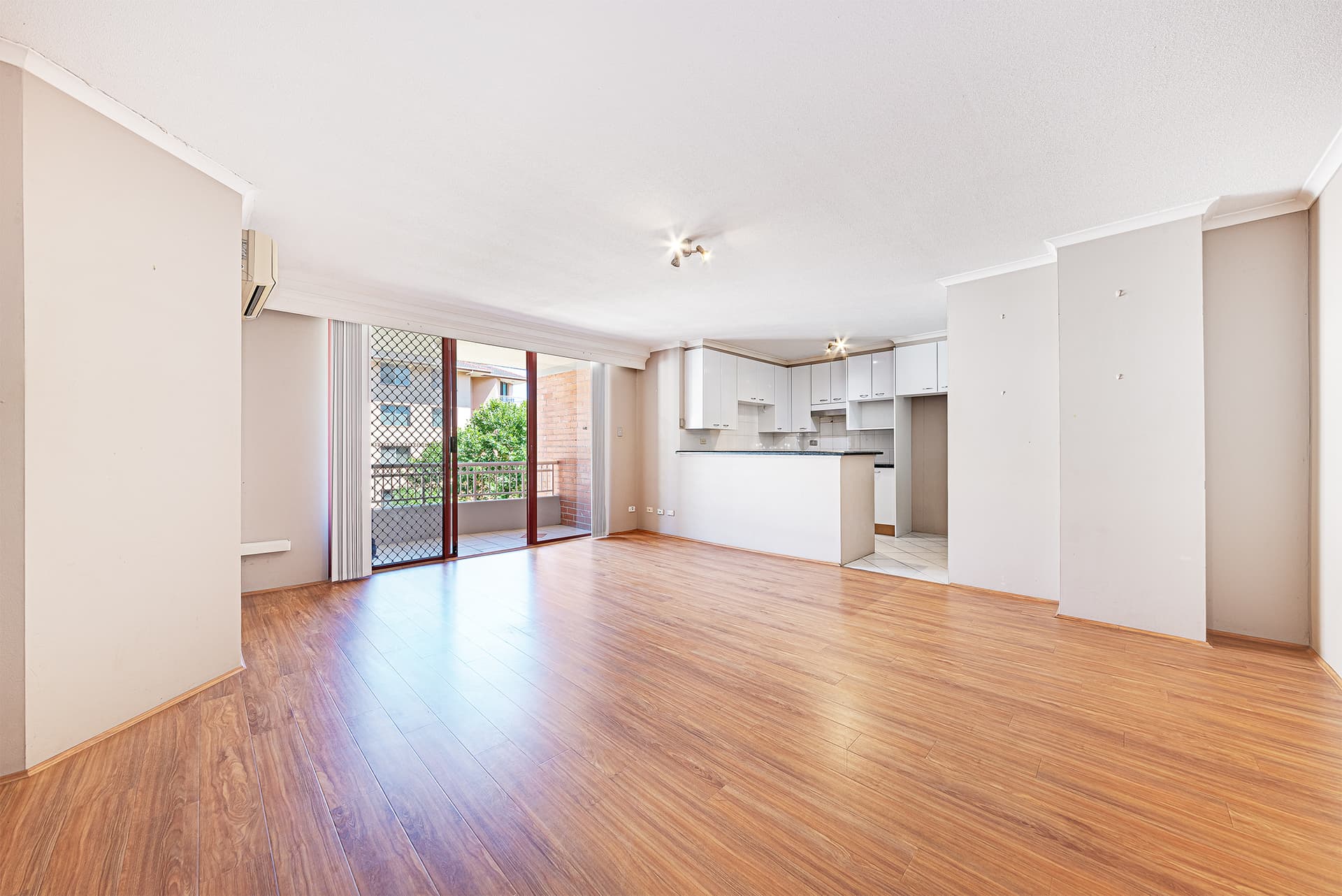 465/83 Dalmeny Avenue, Rosebery NSW