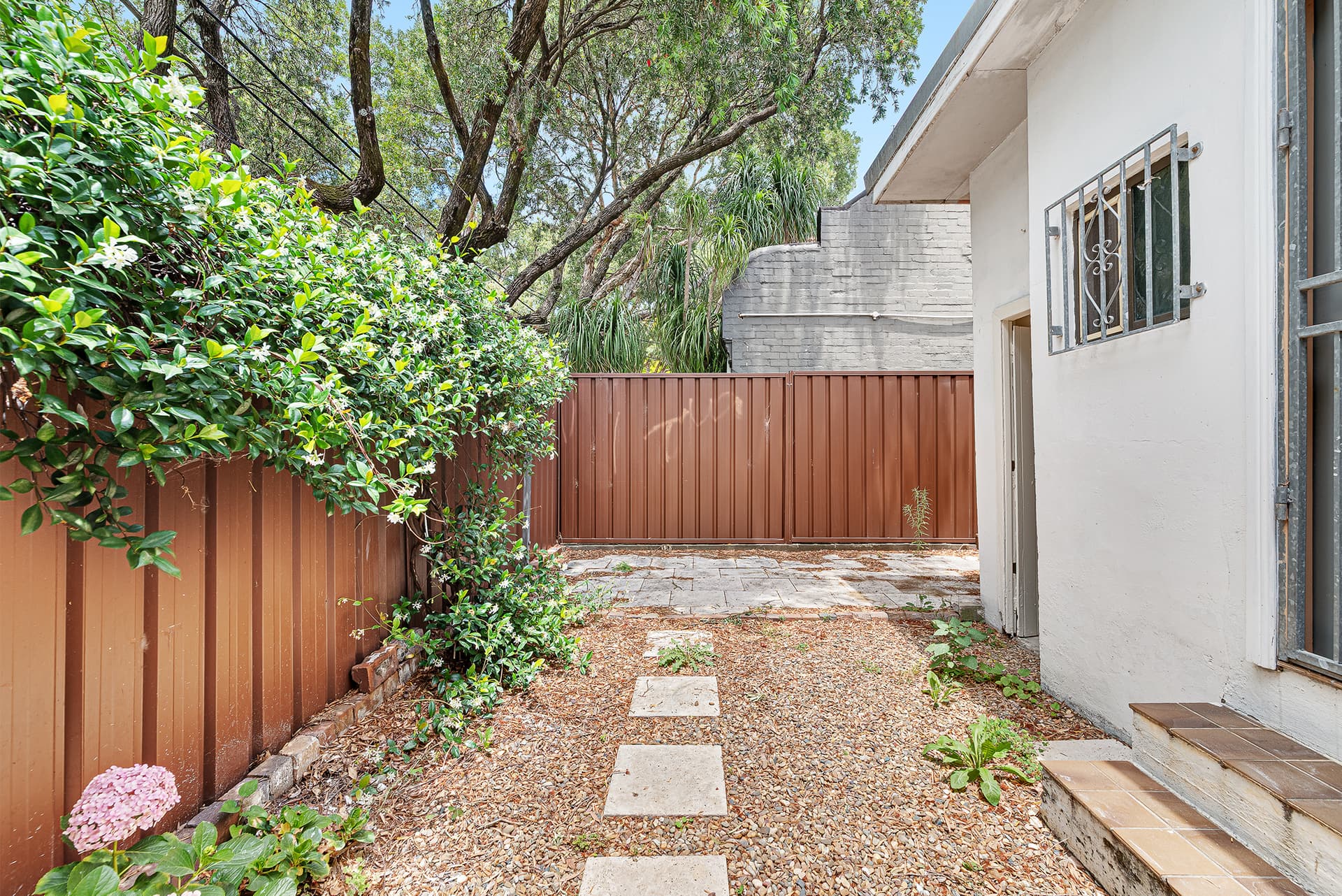 26 Zamia Street, Redfern NSW