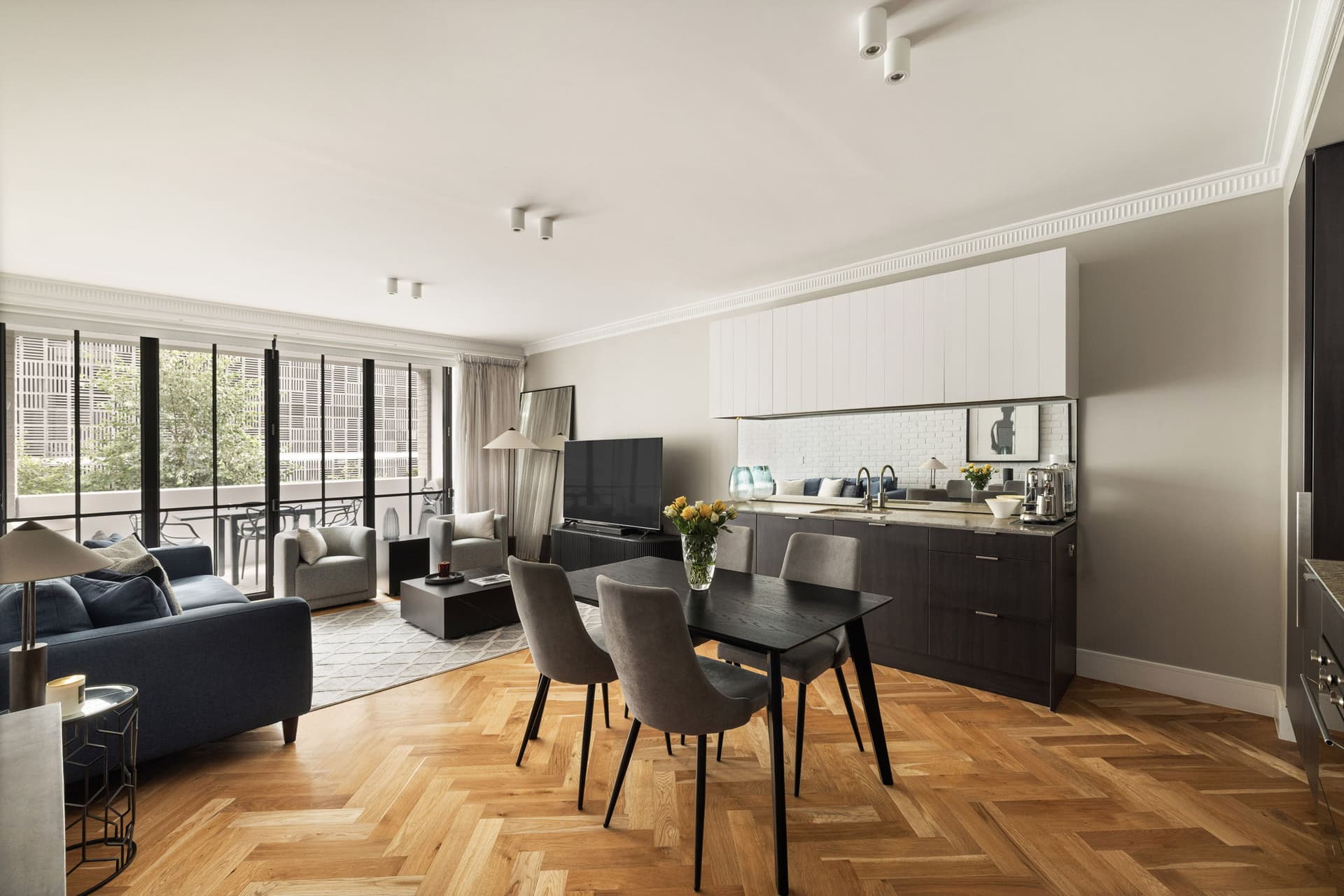 202/17 Danks Street, Waterloo NSW