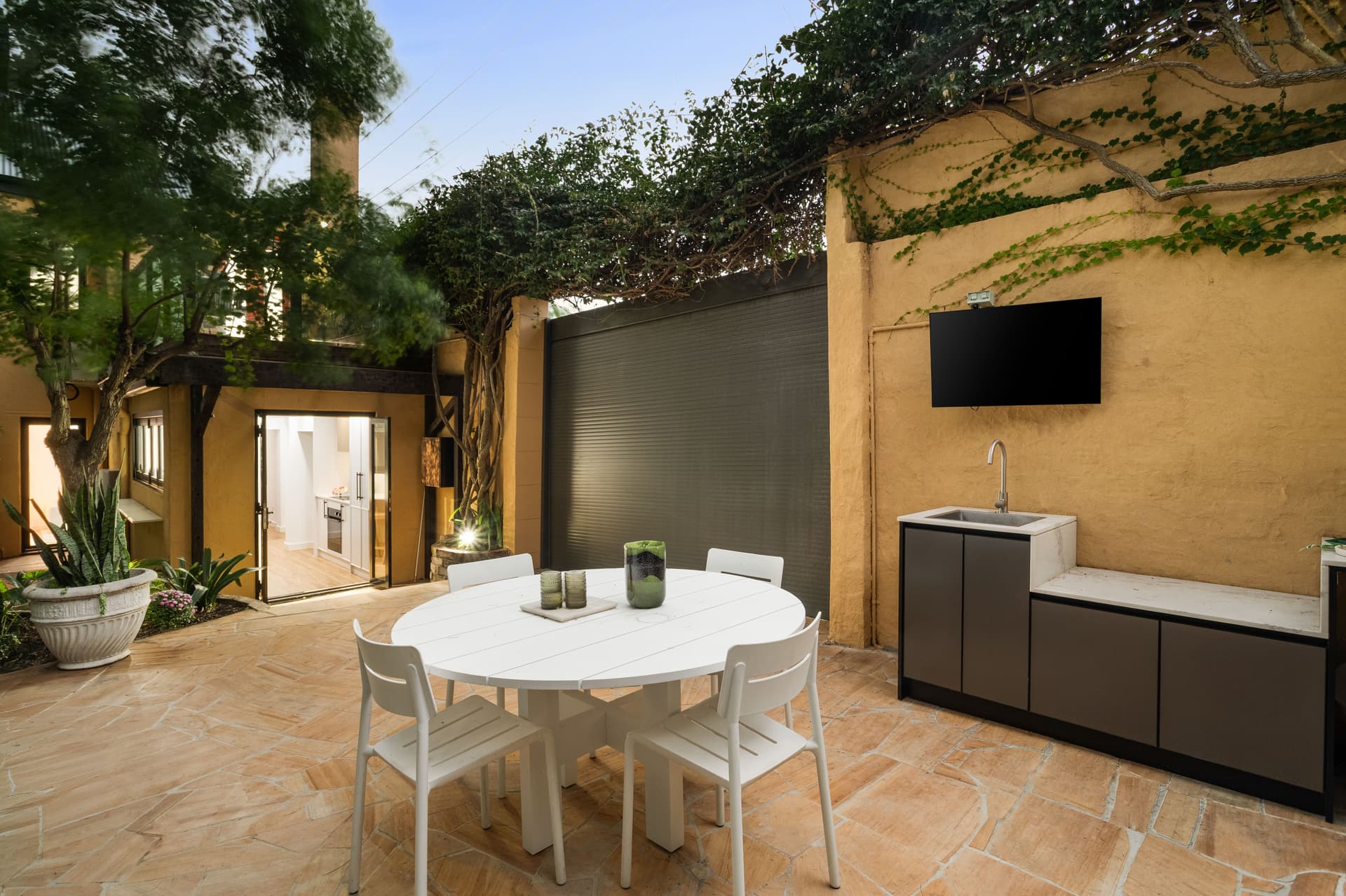 13 Vine Street, Redfern NSW