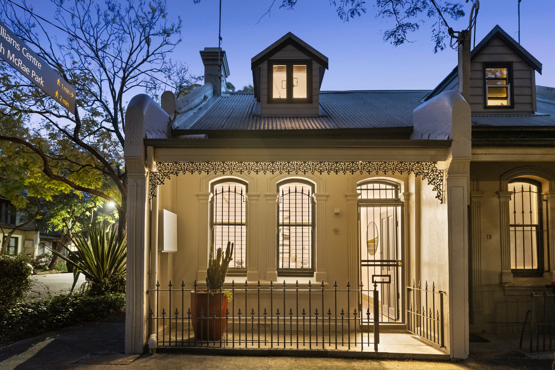 11 Telopea Street, Redfern NSW