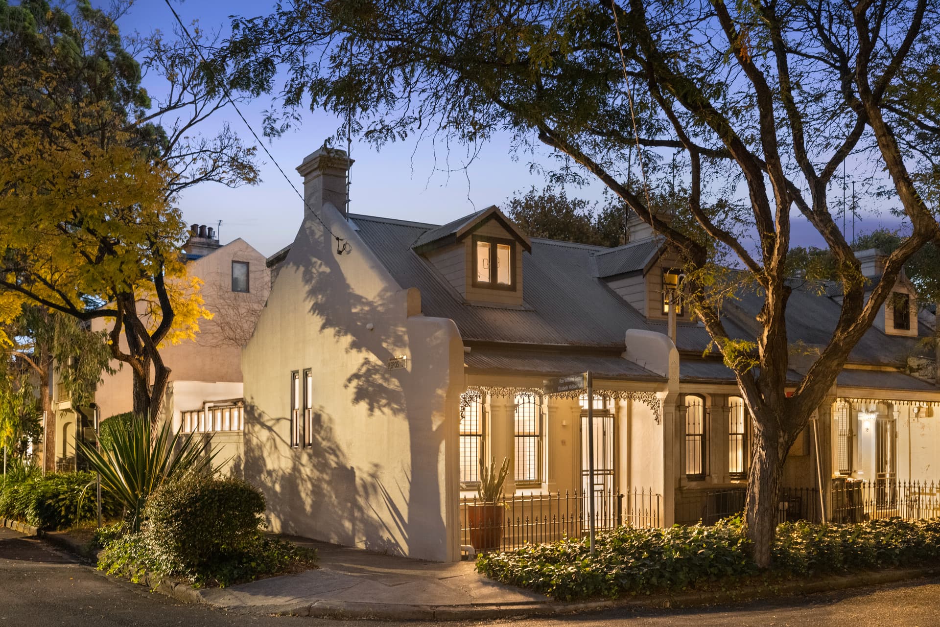 11 Telopea Street, Redfern NSW