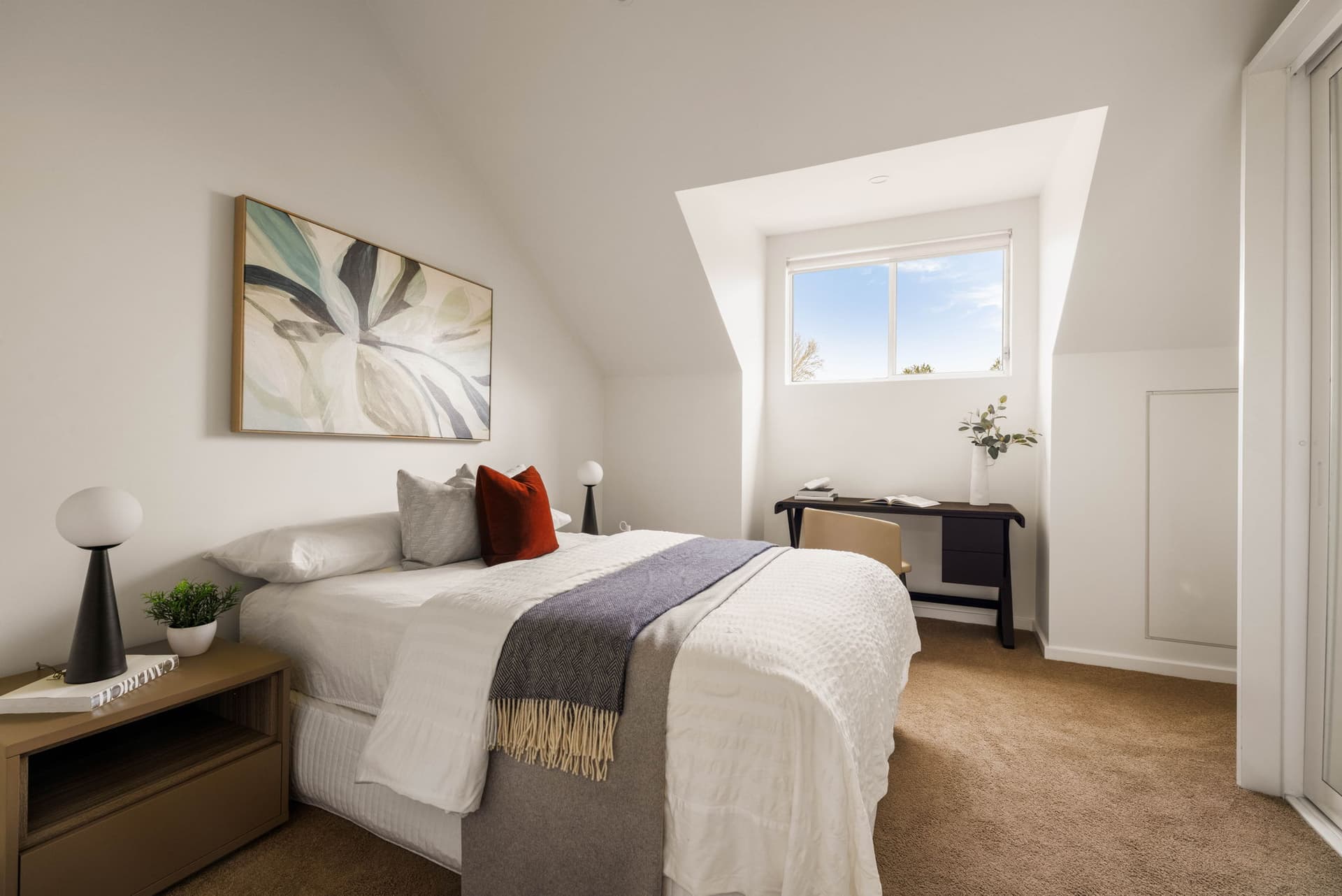 2e Boronia Street, Redfern NSW