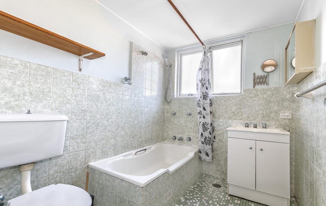 3/142a Good Street, Harris Park NSW