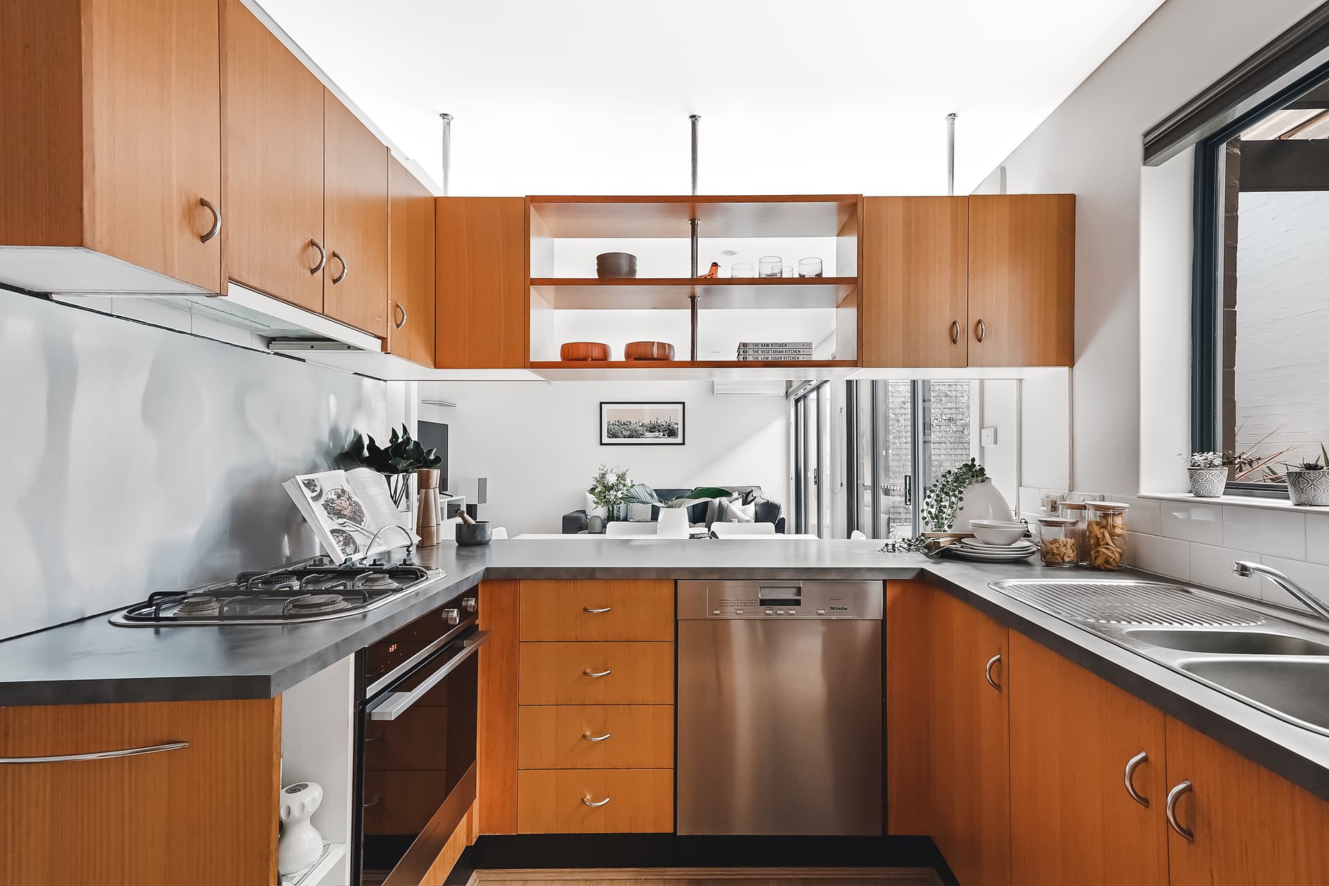 7 Centre Street, Redfern NSW