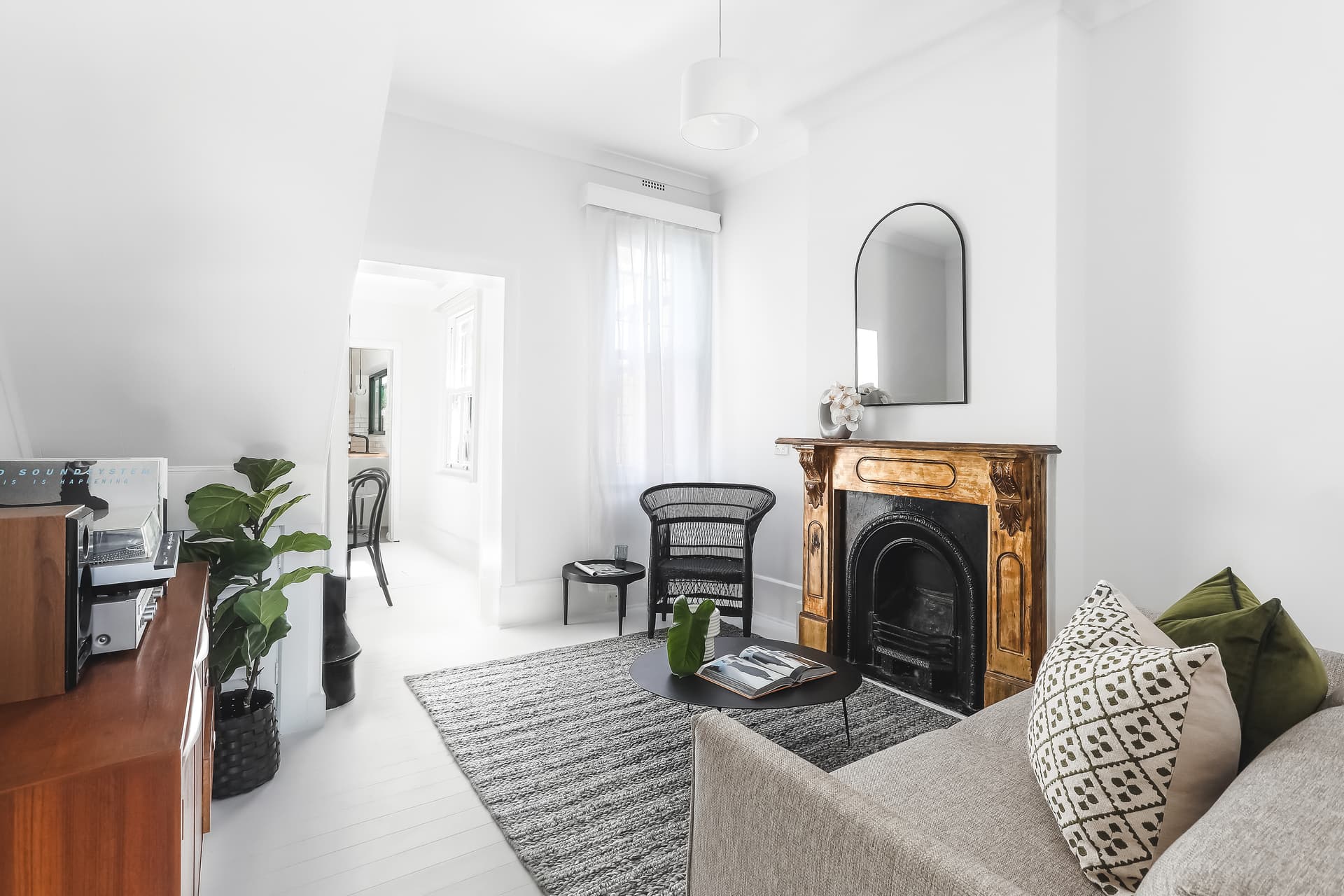 85 Boronia Street, Redfern NSW