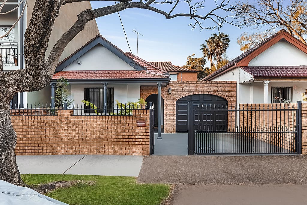 8 Telopea Street, Redfern NSW