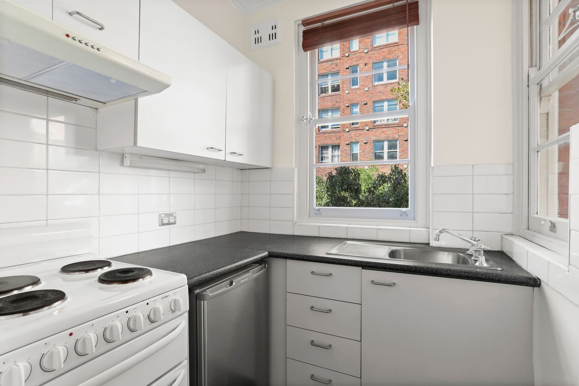 19/2 Crick Avenue, Elizabeth Bay NSW