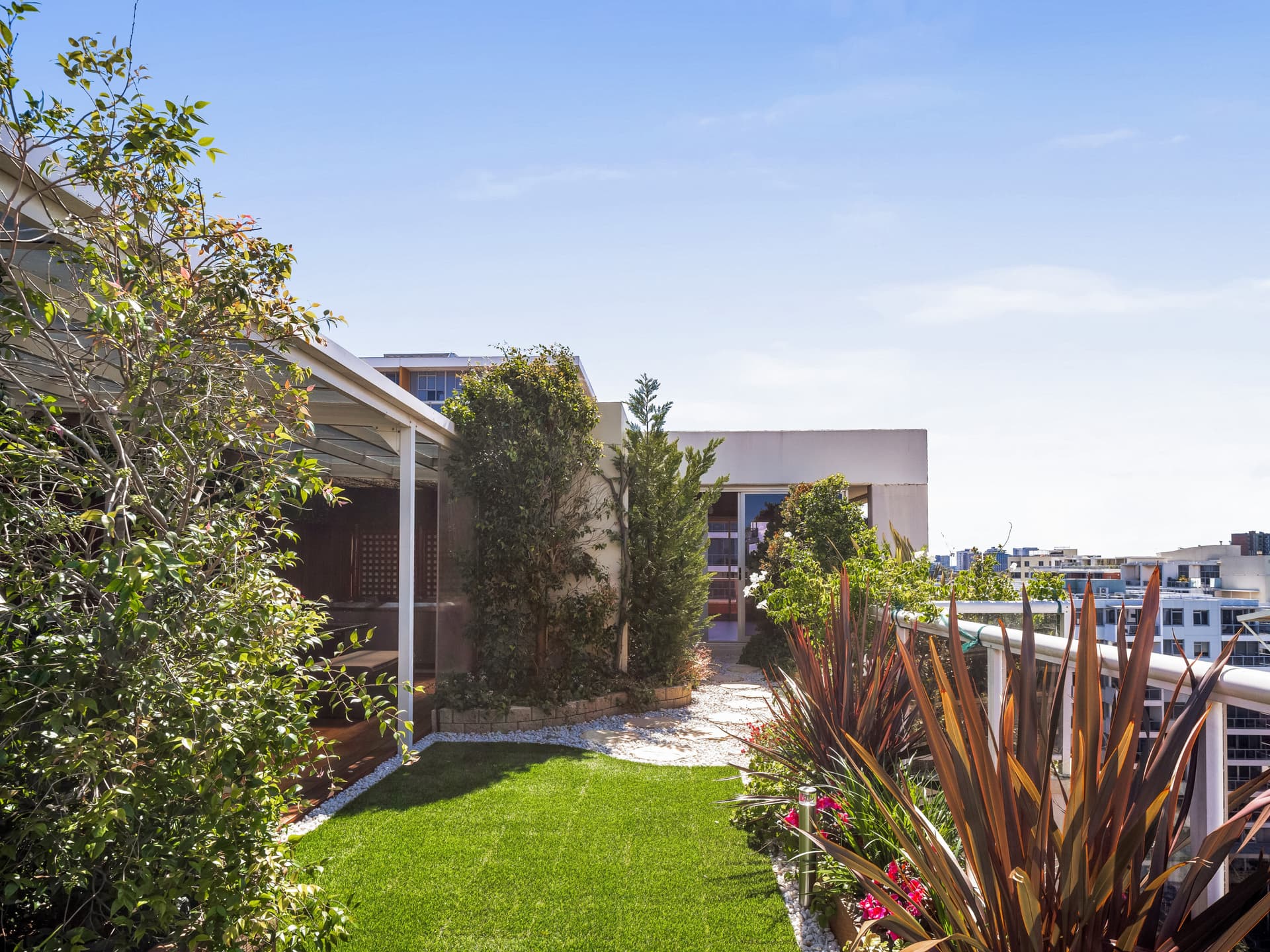 339/8 Lachlan Street, Waterloo NSW