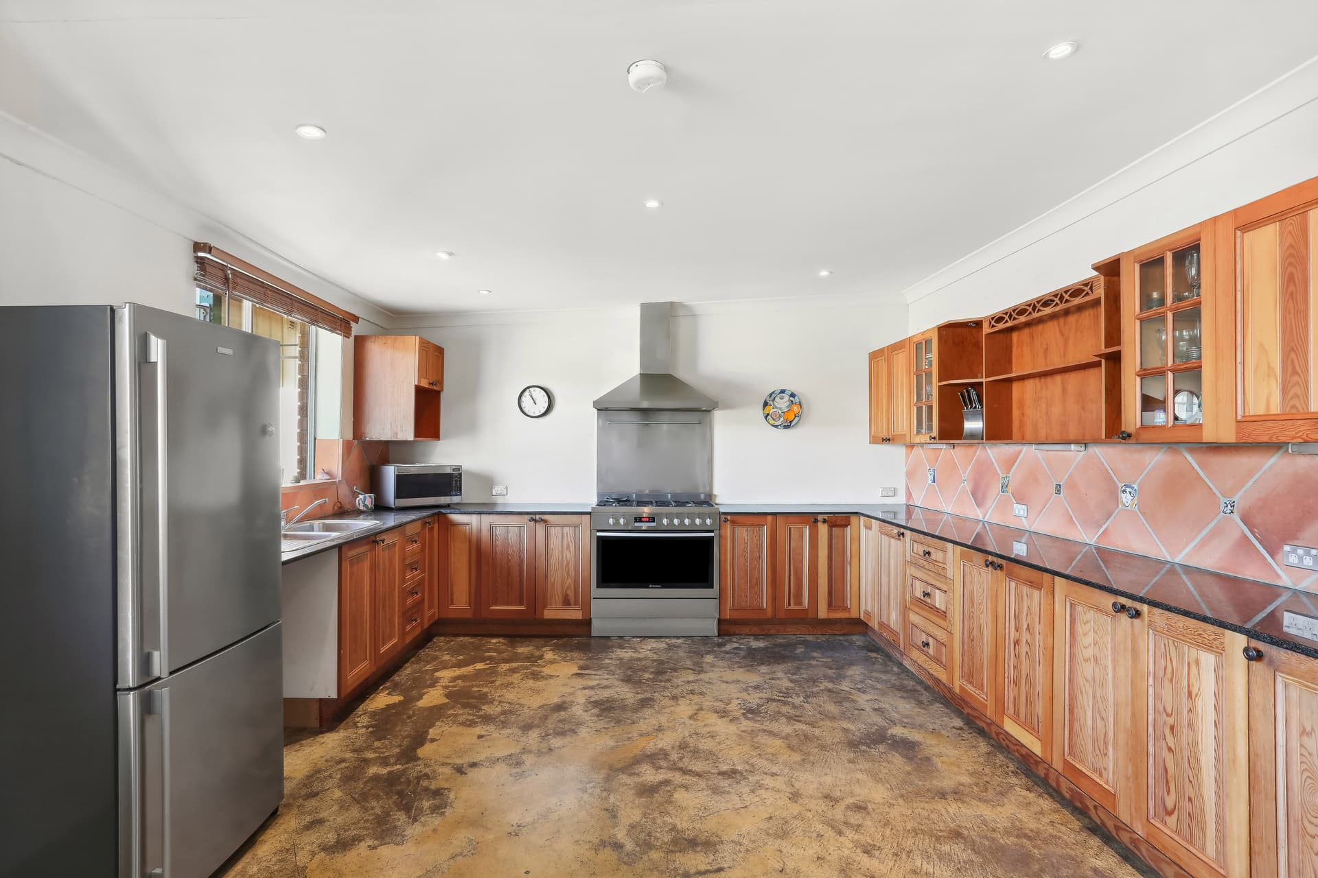 1 Clevedon Road, Hurstville NSW