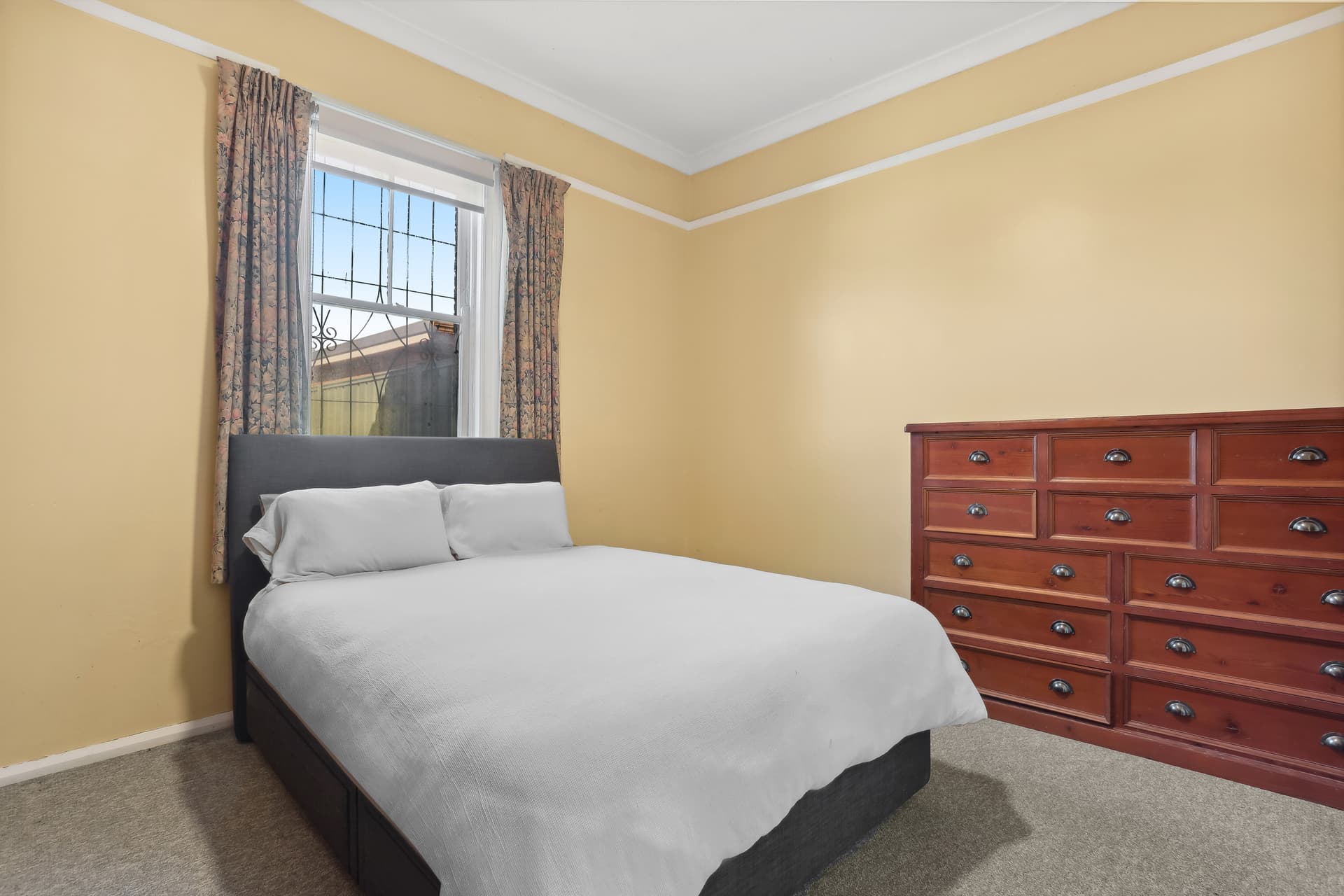 1 Clevedon Road, Hurstville NSW