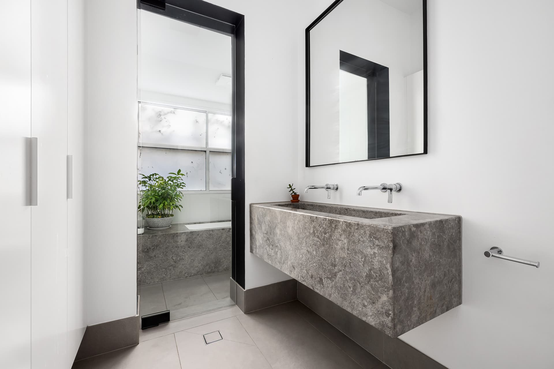 31 Lenthall Street, Kensington NSW