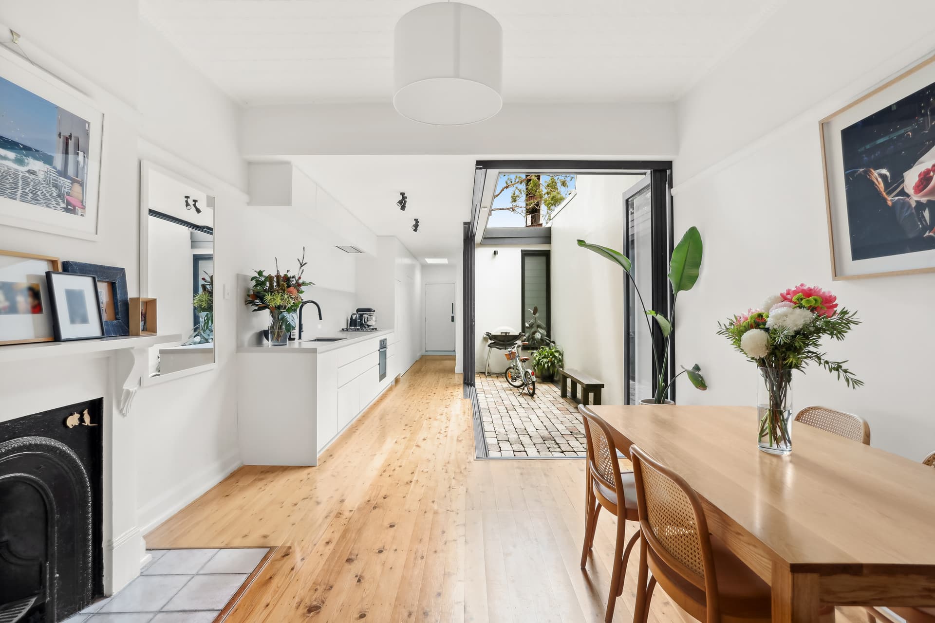 70 Boronia Street, Redfern NSW