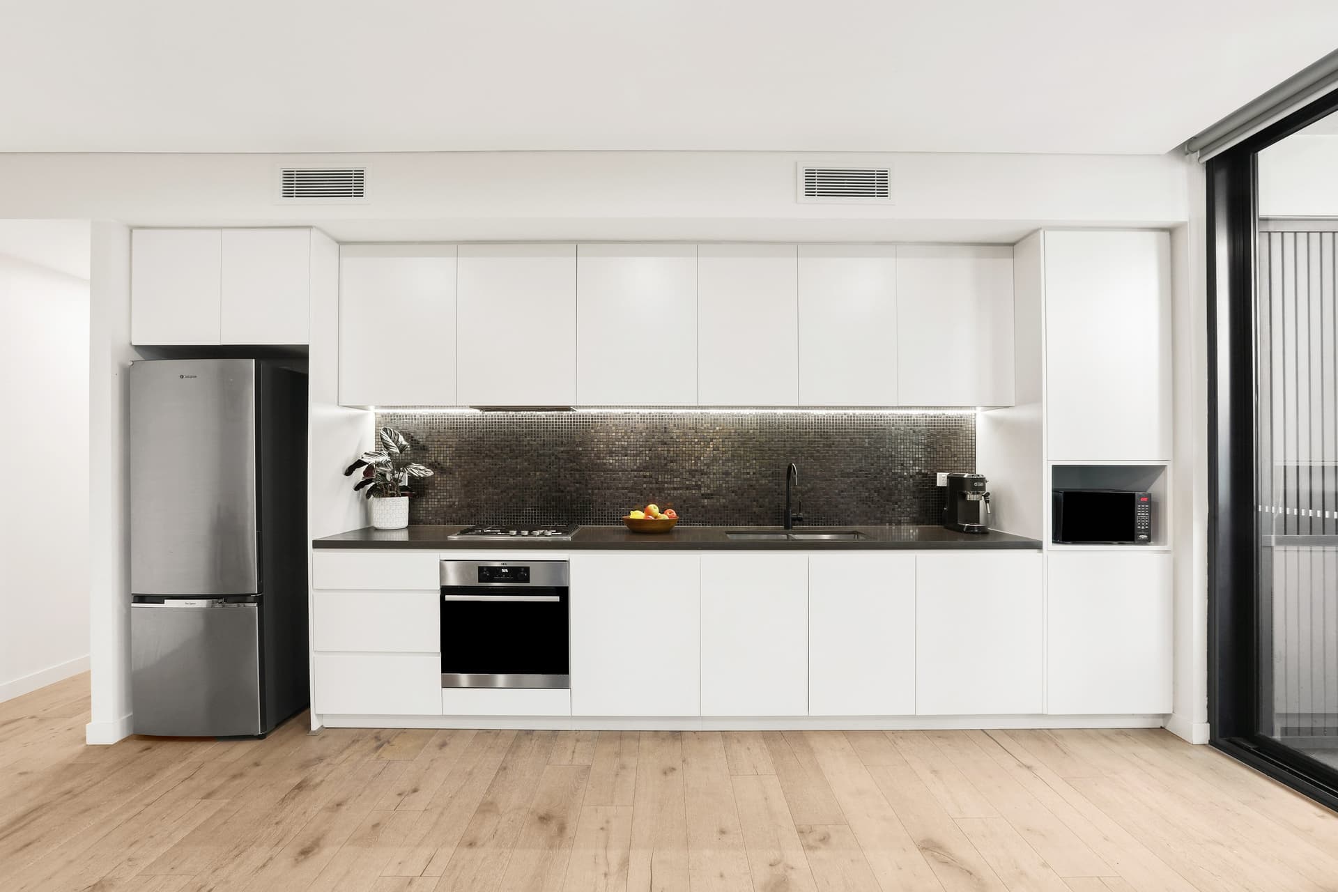 6/6 Danks Street, Waterloo NSW