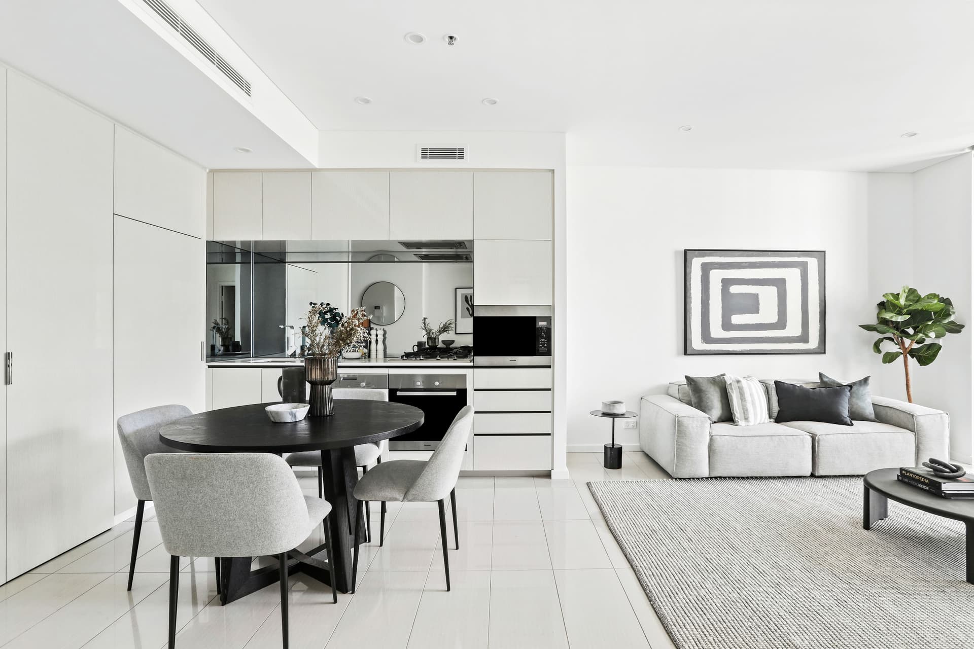 536/2 Kirby Walk, Zetland NSW