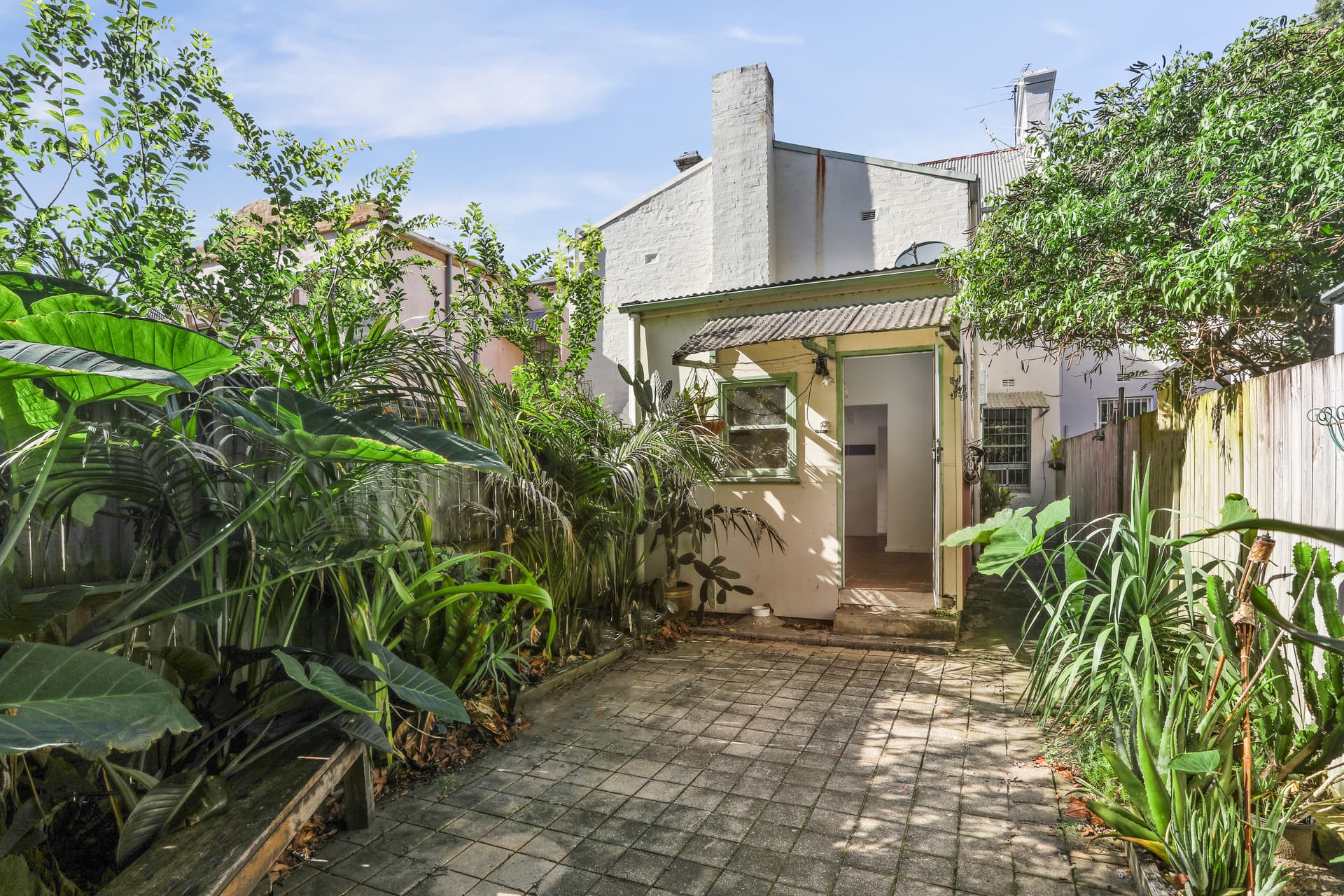 27 Lenton Parade, Waterloo NSW