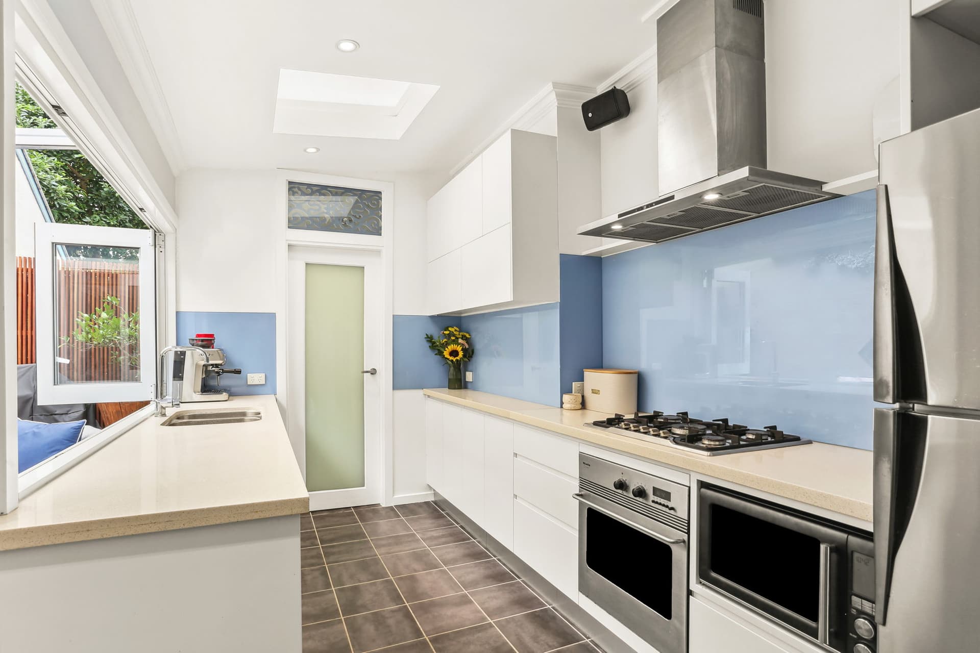 143 Walker Street, Waterloo NSW