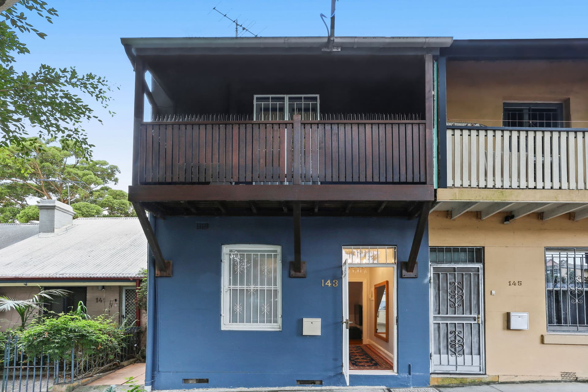 143 Walker Street, Waterloo NSW