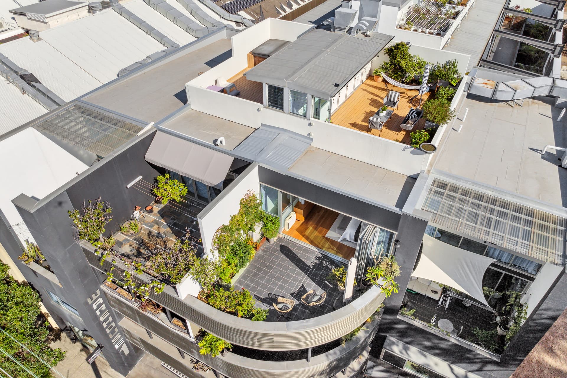 12/1 Danks Street, Waterloo NSW