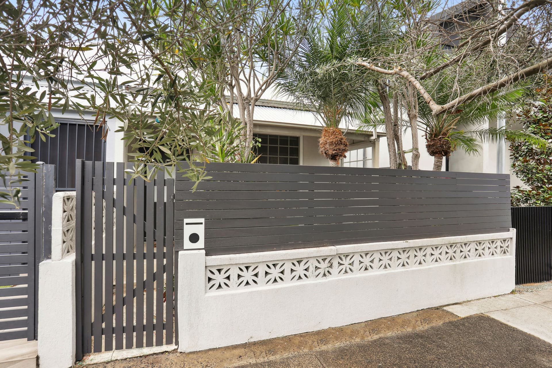 6 Frogmore Street, Mascot NSW