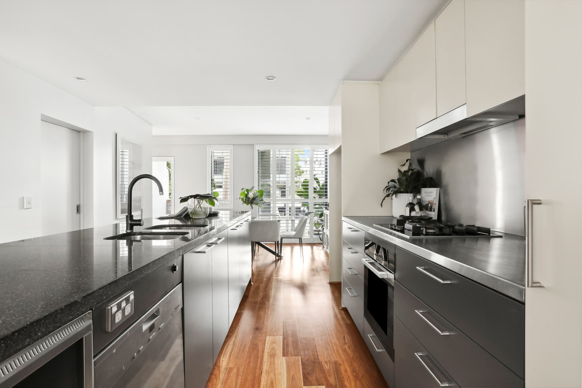 2 Morris Grove, Zetland NSW