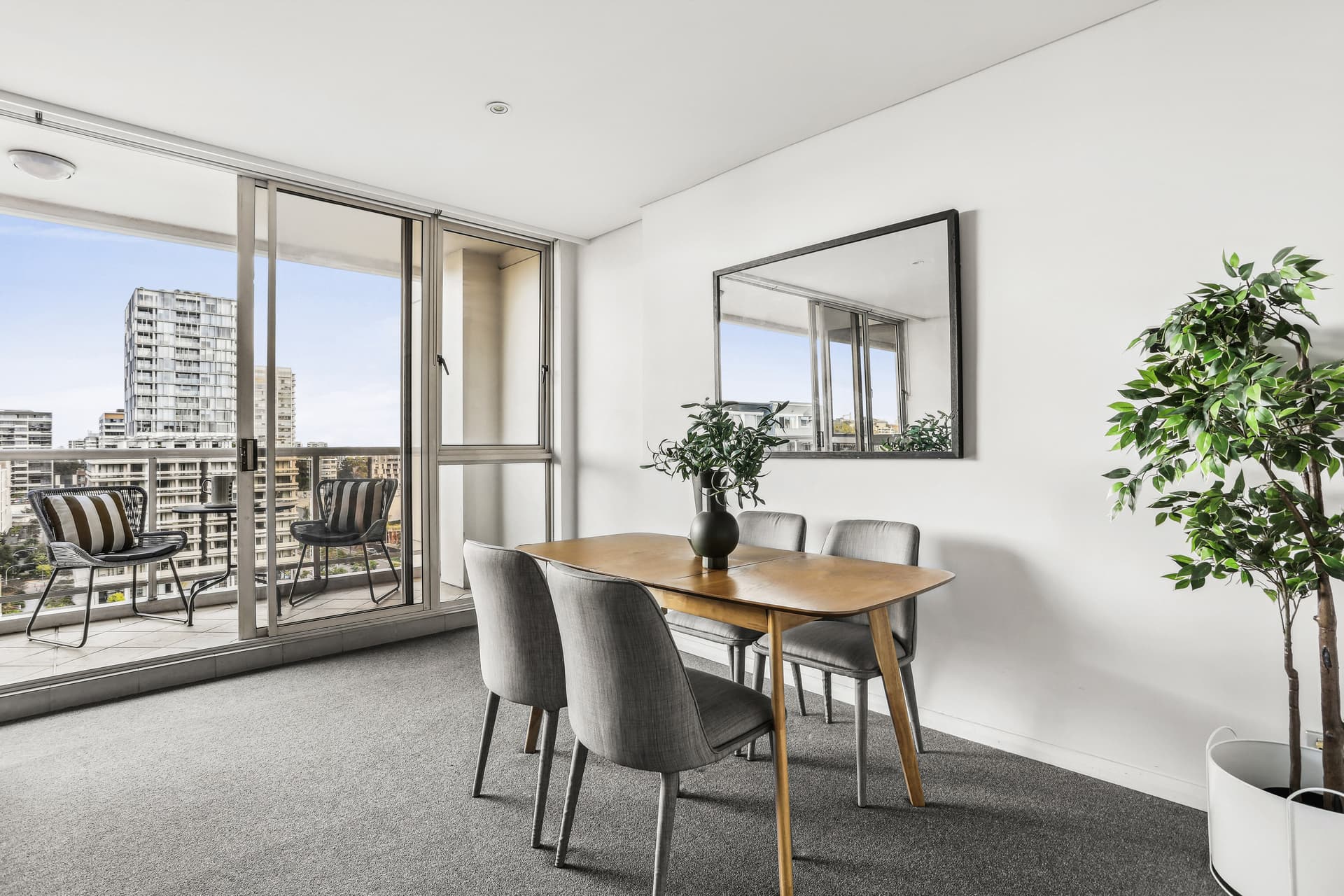 324/8 Lachlan Street, Waterloo NSW