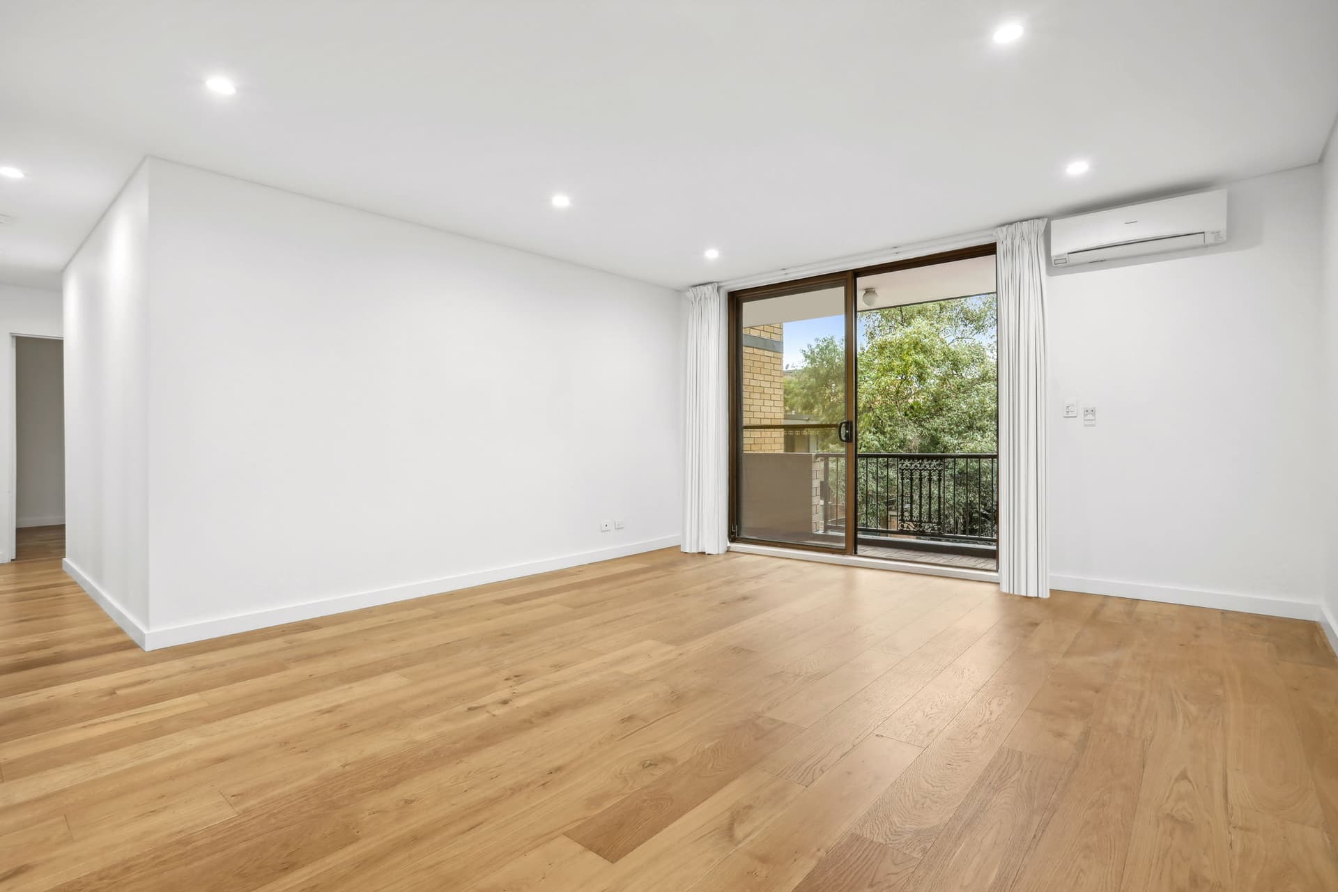 42/758 Bourke Street, Redfern NSW