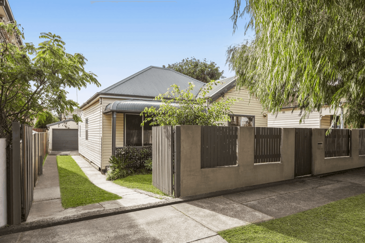 49 King Street, Eastlakes NSW