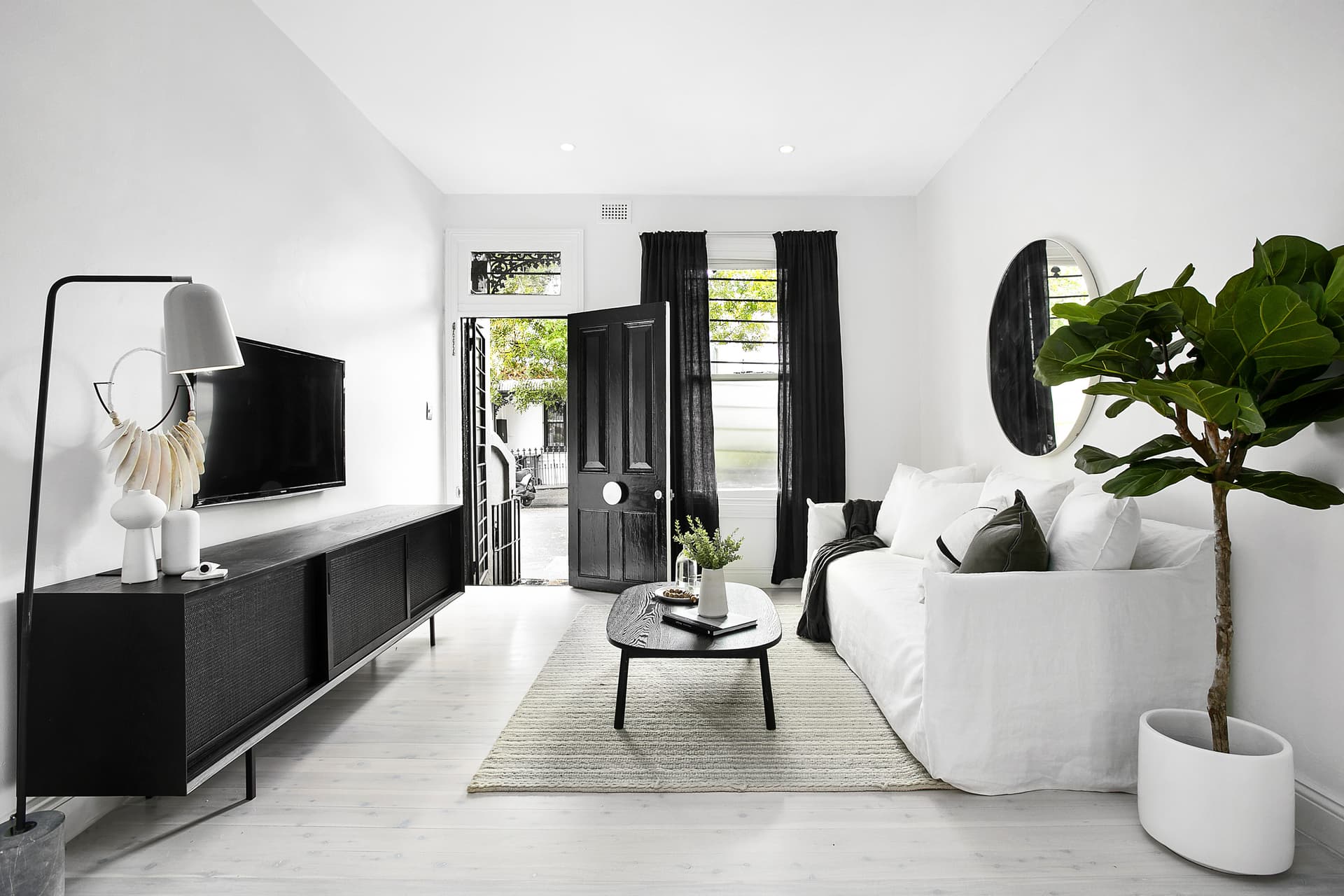 87 Boronia Street, Redfern NSW