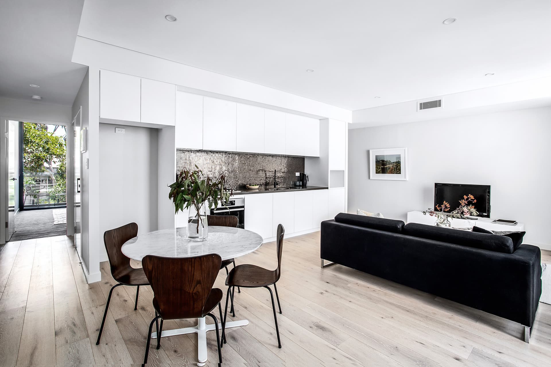 16/6 Danks Street, Waterloo NSW