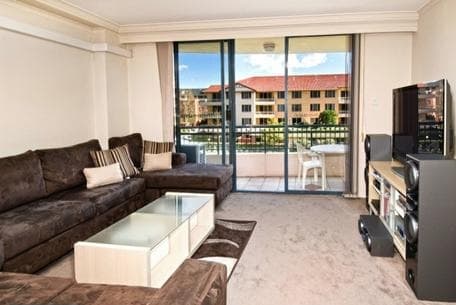 298/83 Dalmeny Avenue, Rosebery NSW