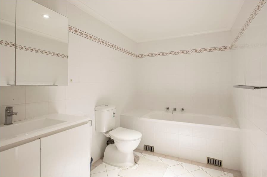 568/83 Dalmeny Avenue, Rosebery NSW