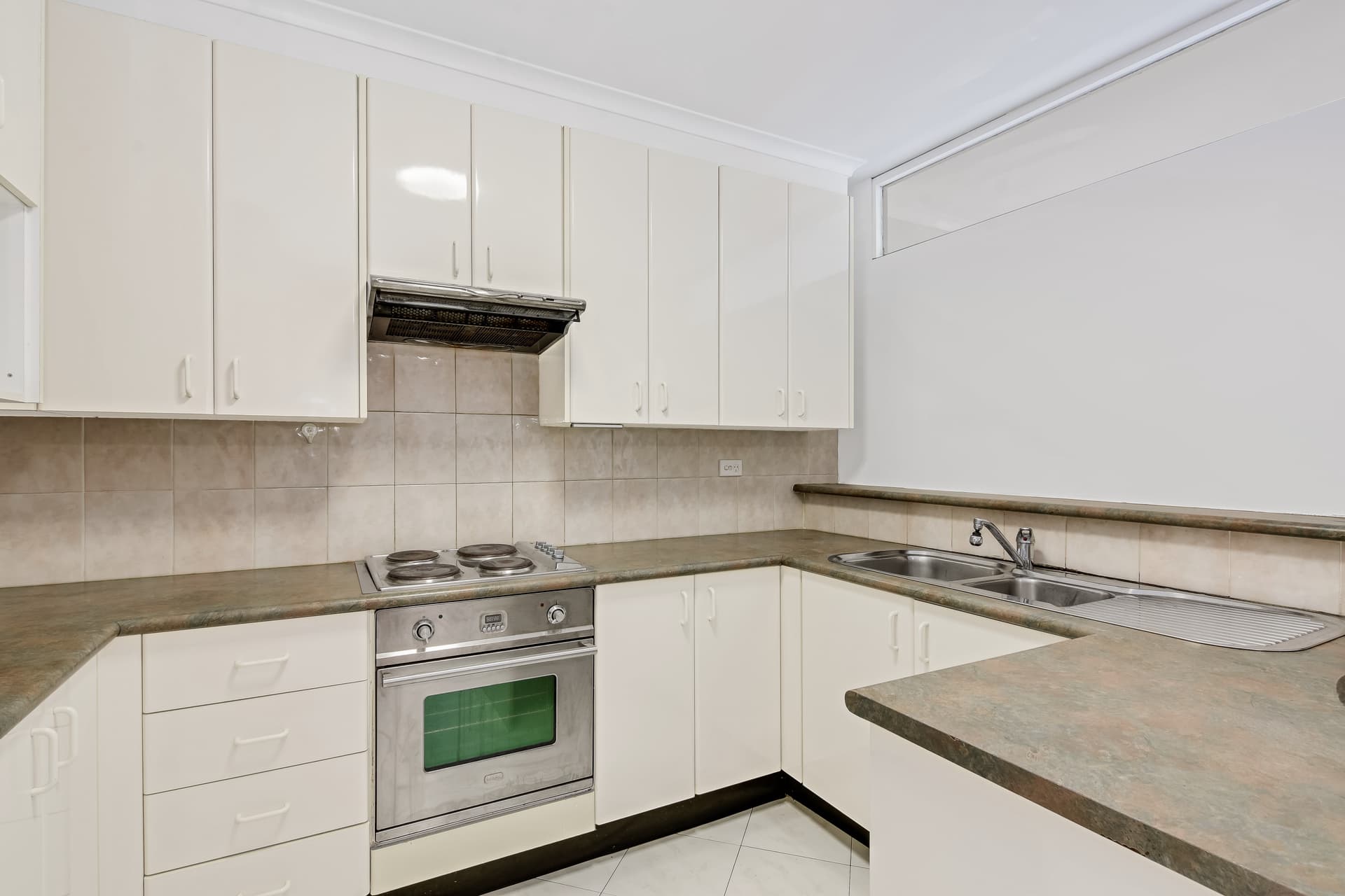 55/83 Dalmeny Avenue, Rosebery NSW